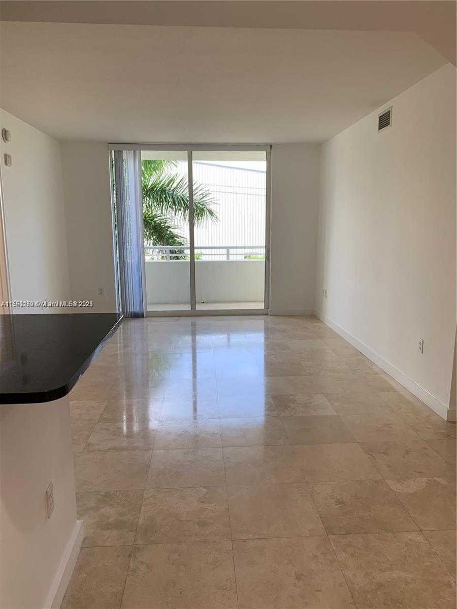 Small Image of 18800 NORTH EAST 29TH AVE #316, Aventura Number 6