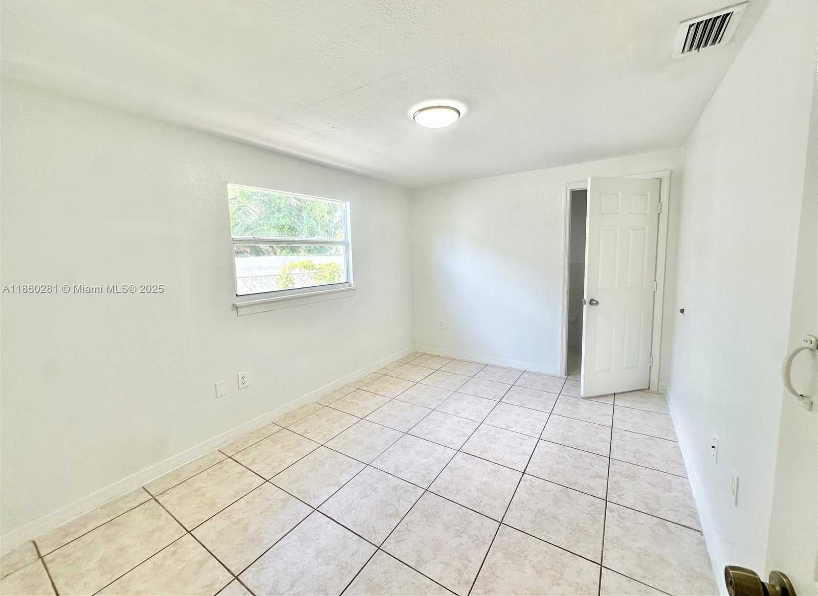 Small Image of 7156 NORTH WEST 15TH COURT, Miami Number 16