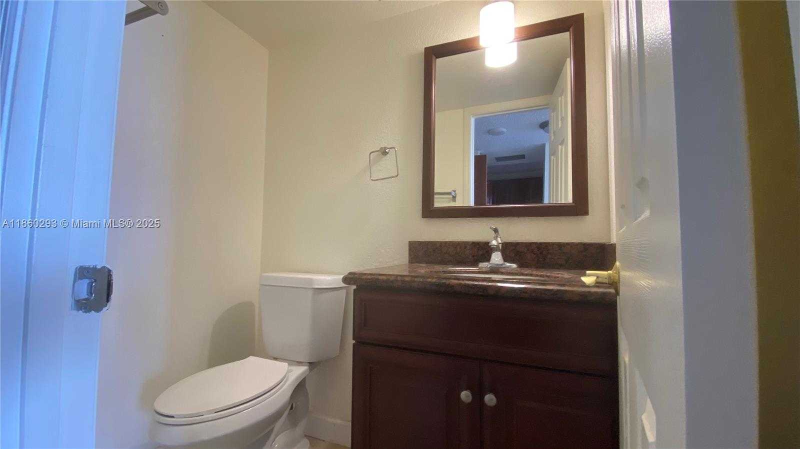 Small Image of 2025 NORTH EAST 164TH ST #901, North Miami Beach Number 7