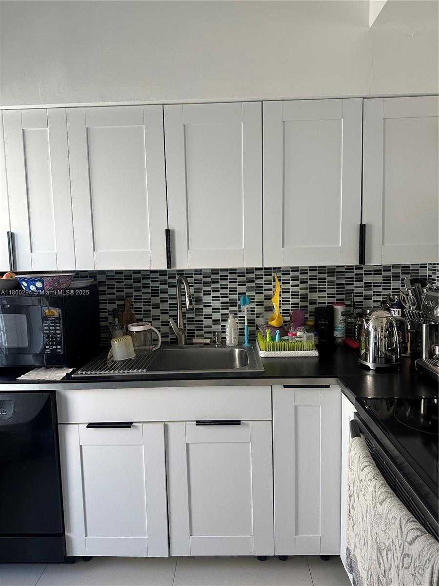 Small Image of 10250 WEST BAY HARBOR DR #4B, Bay Harbor Islands Number 5