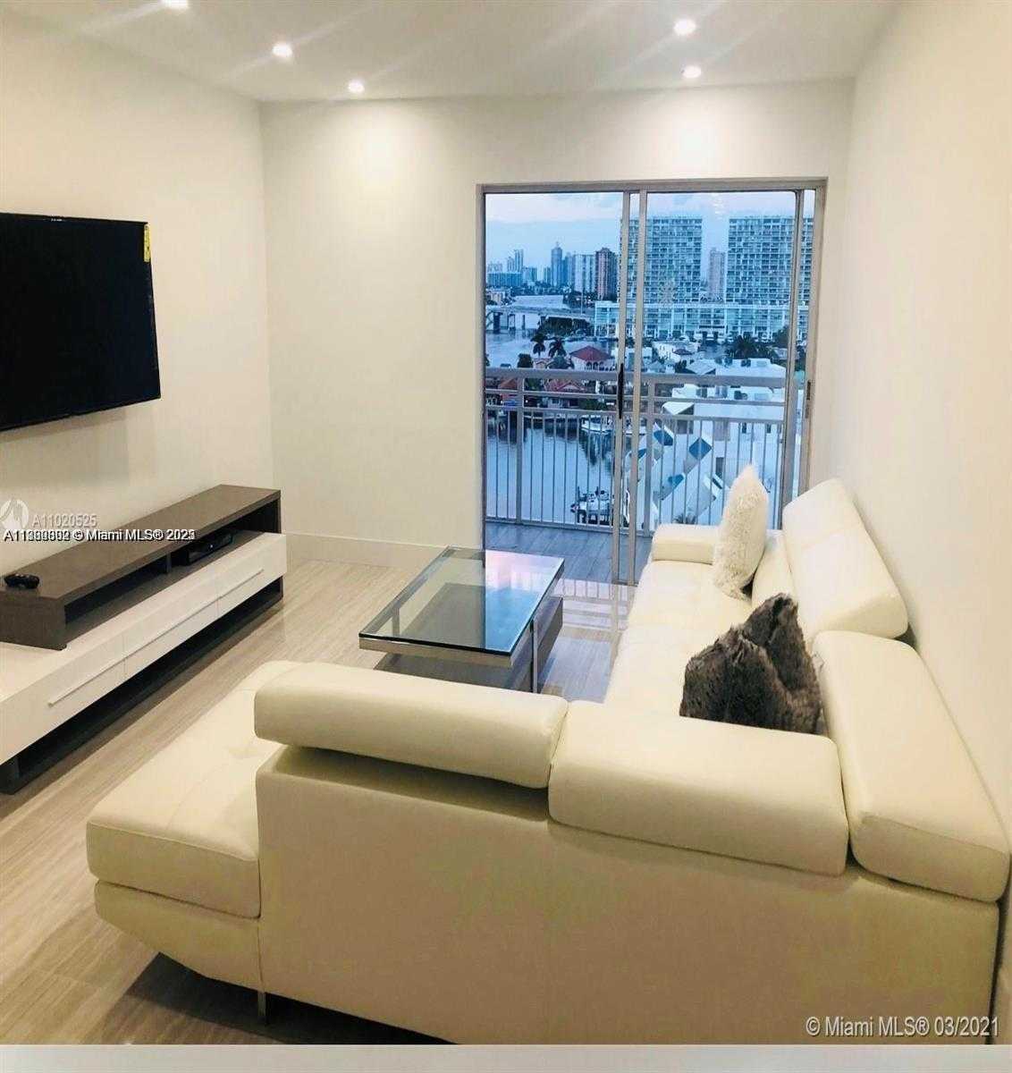Small Image of 400 KINGS POINT DR #1111, Sunny Isles Beach Number 6