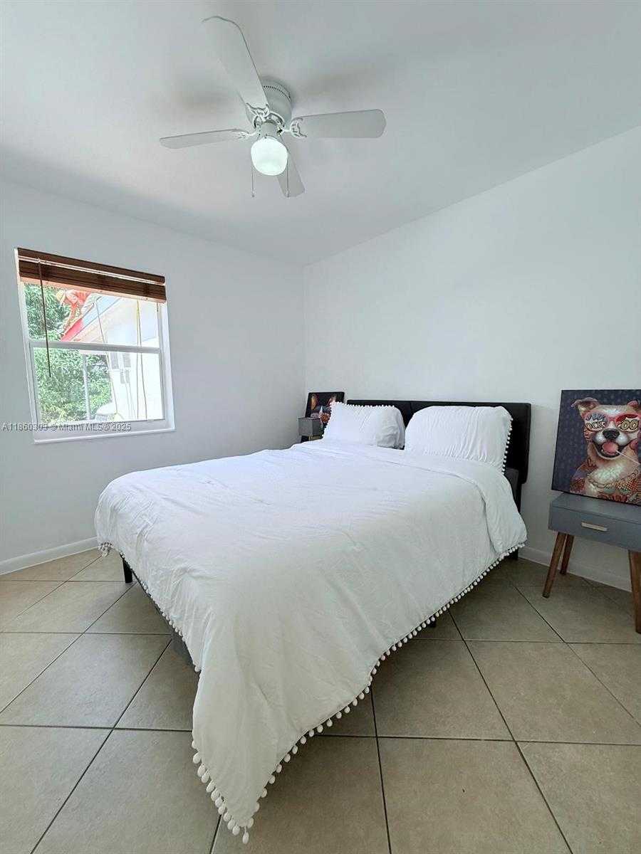 Small Image of 600 NORTH EAST 44TH ST #A, Deerfield Beach Number 7