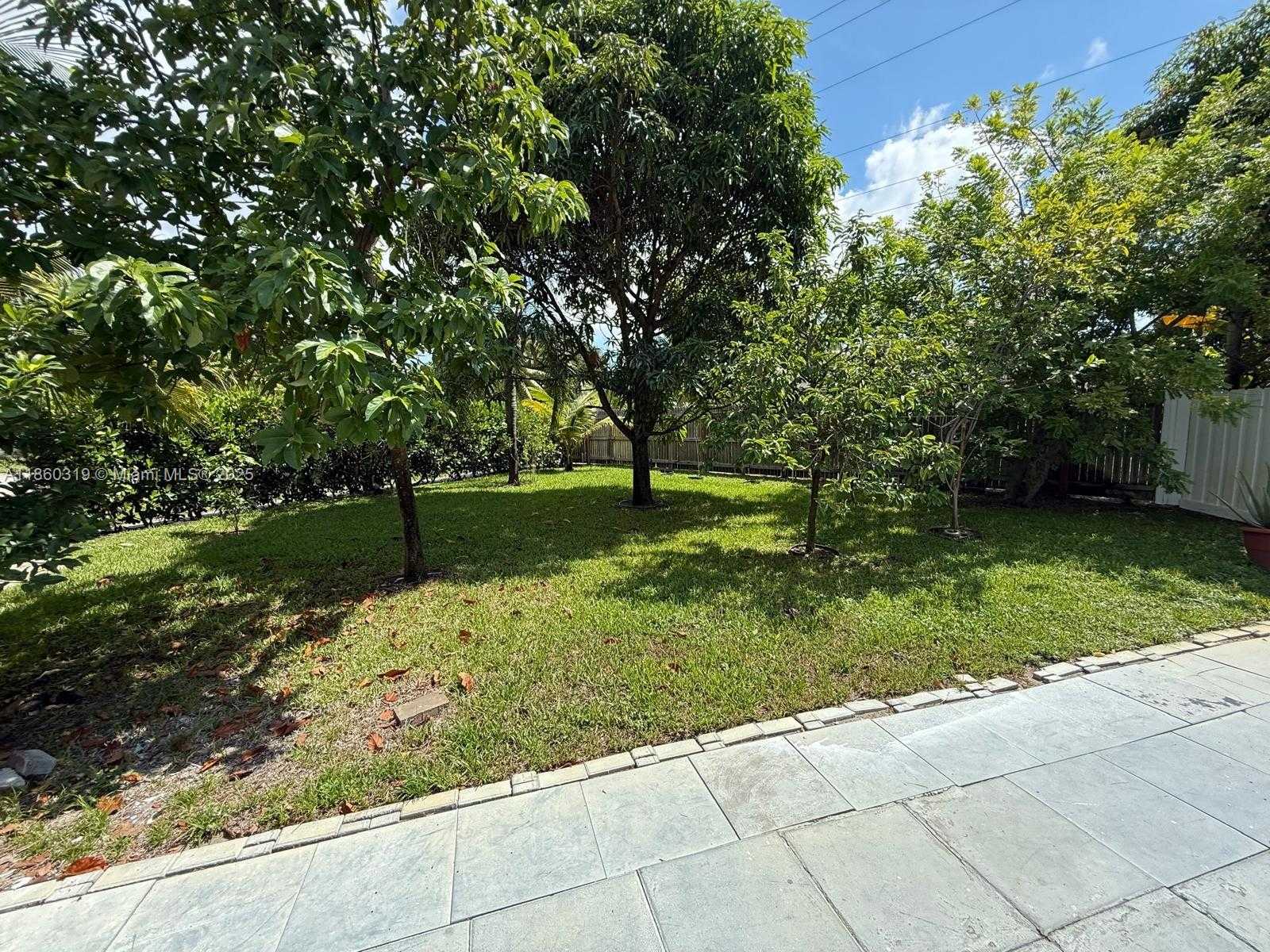 Small Image of 600 NORTH EAST 44TH ST #B, Deerfield Beach Number 12