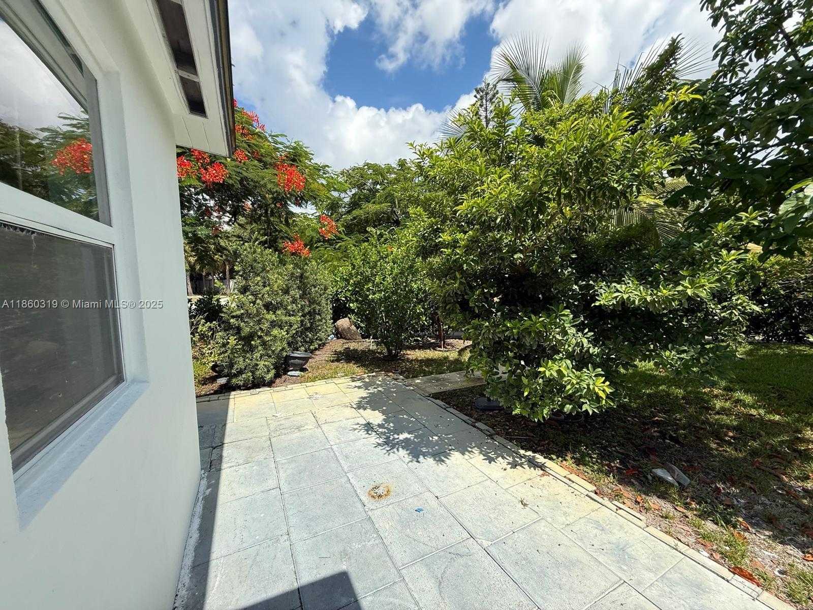 Small Image of 600 NORTH EAST 44TH ST #B, Deerfield Beach Number 13