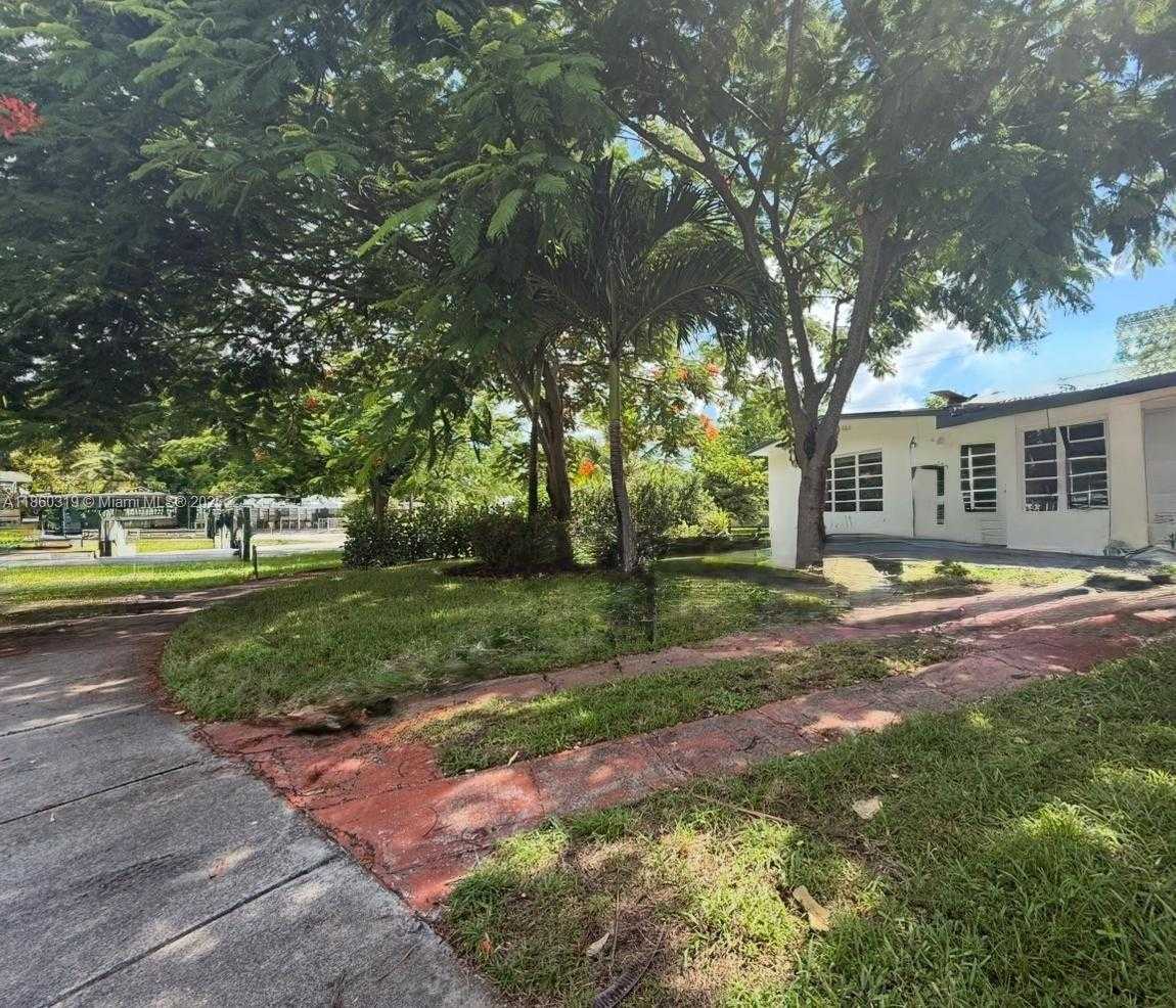 Small Image of 600 NORTH EAST 44TH ST #B, Deerfield Beach Number 15