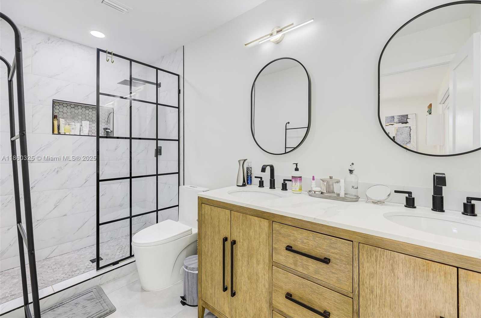Small Image of 17460 SOUTH WEST 85TH AVE, Palmetto Bay Number 23