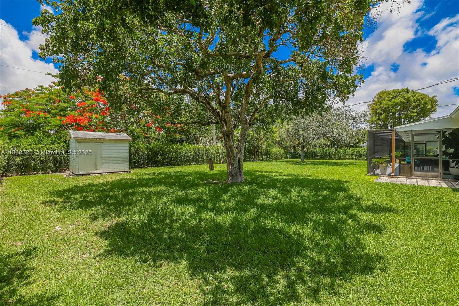 Small Image of 17460 SOUTH WEST 85TH AVE, Palmetto Bay Number 35