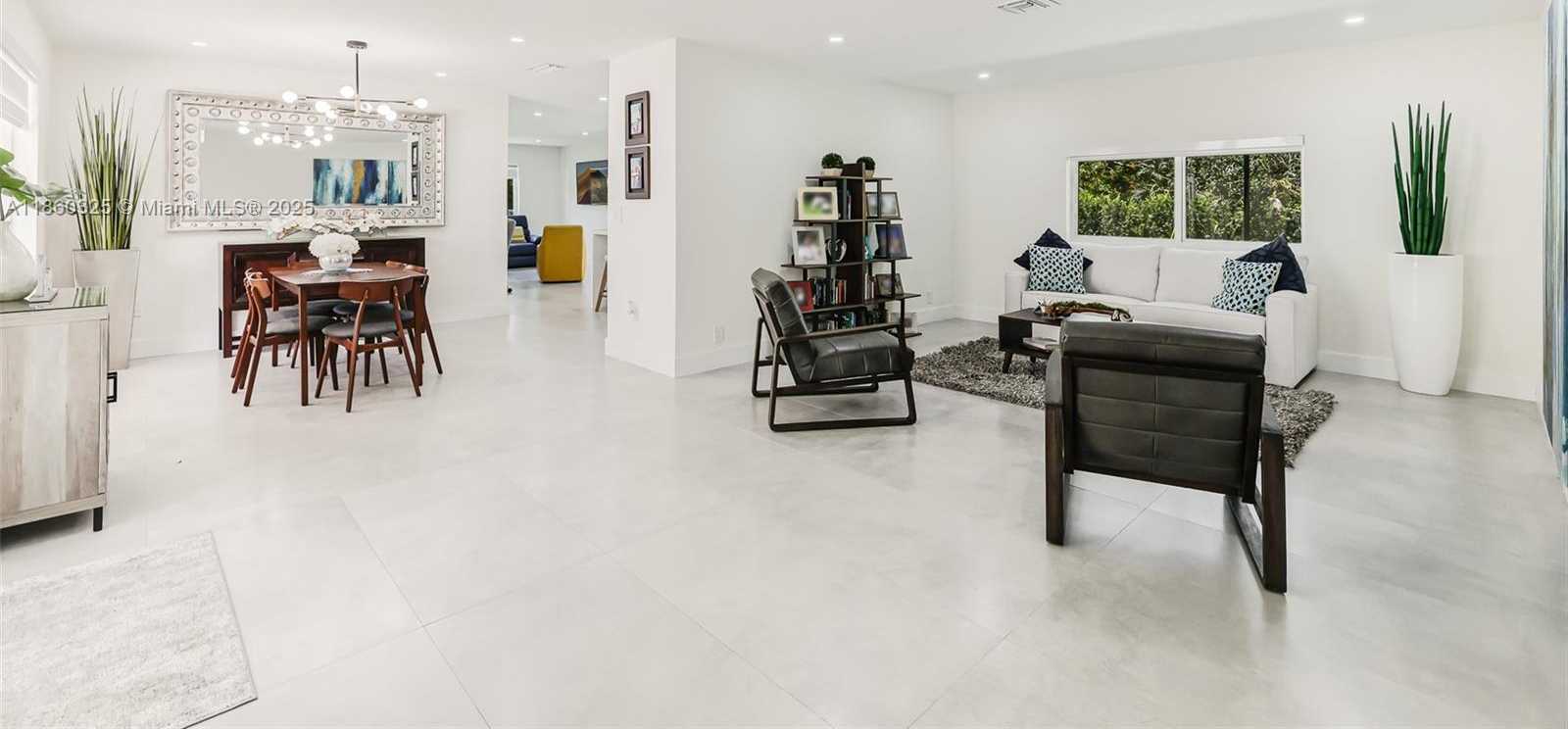 Small Image of 17460 SOUTH WEST 85TH AVE, Palmetto Bay Number 4