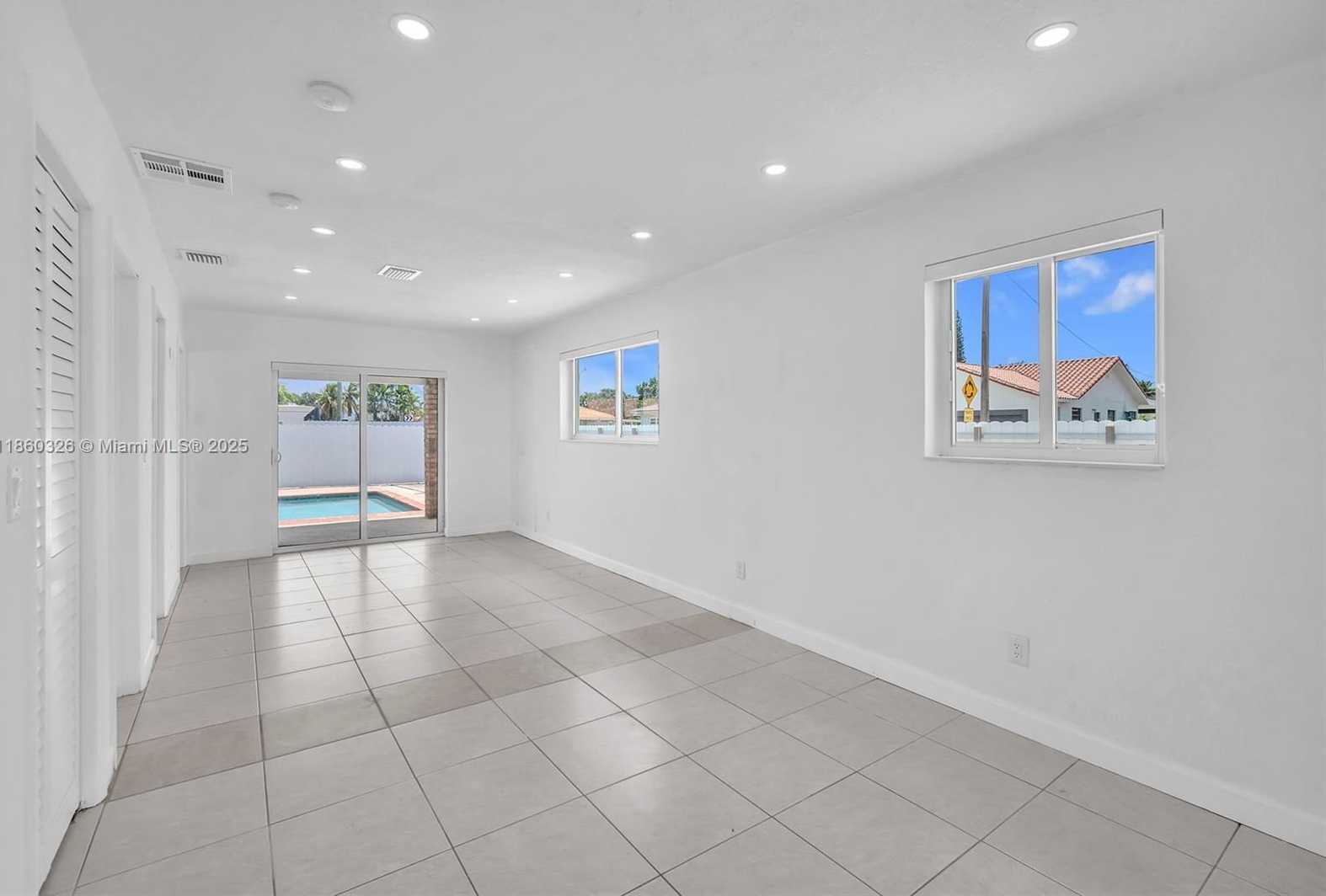 Small Image of 3341 SOUTH WEST 94TH CT, Miami Number 15