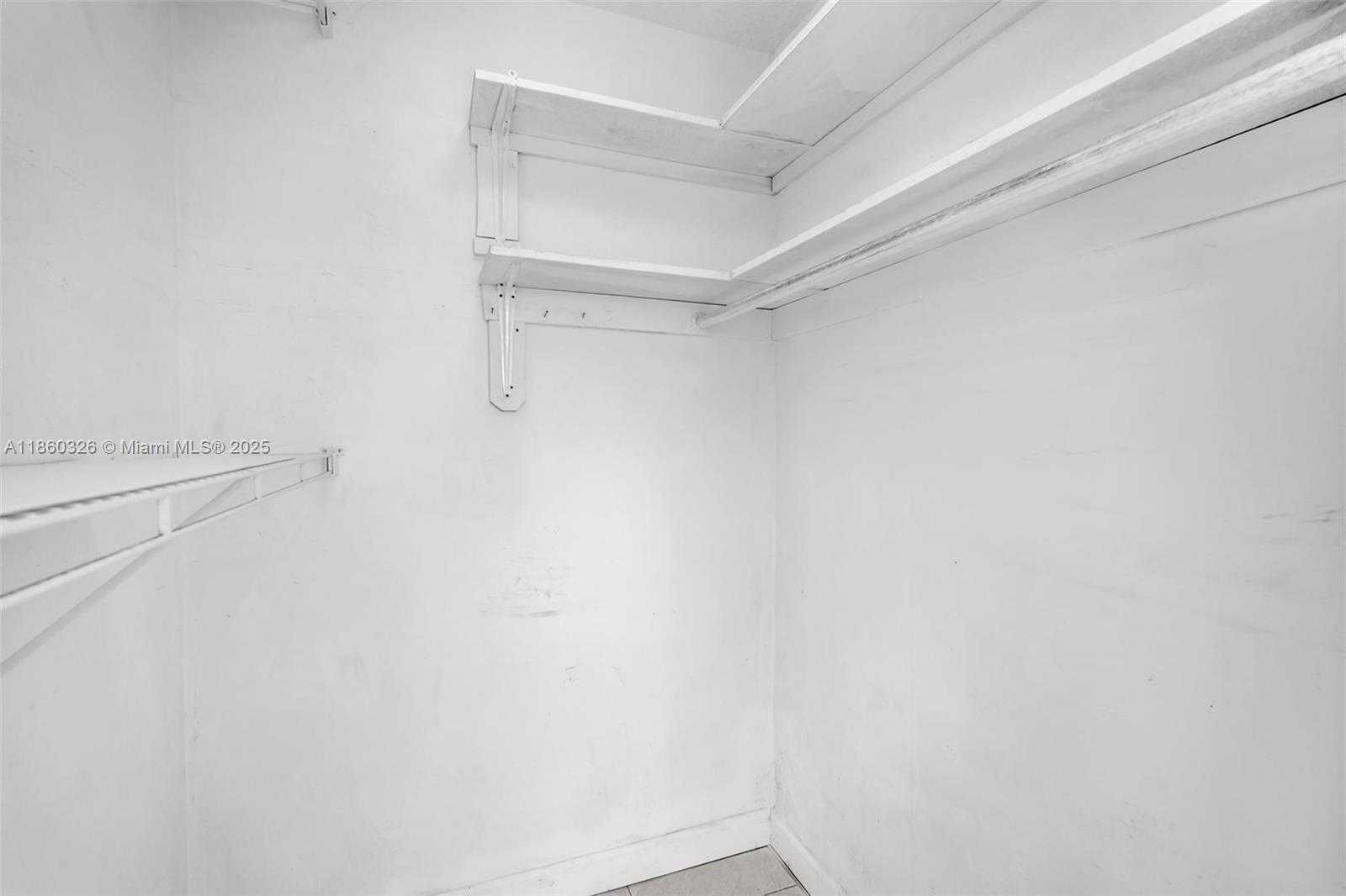Small Image of 3341 SOUTH WEST 94TH CT, Miami Number 19