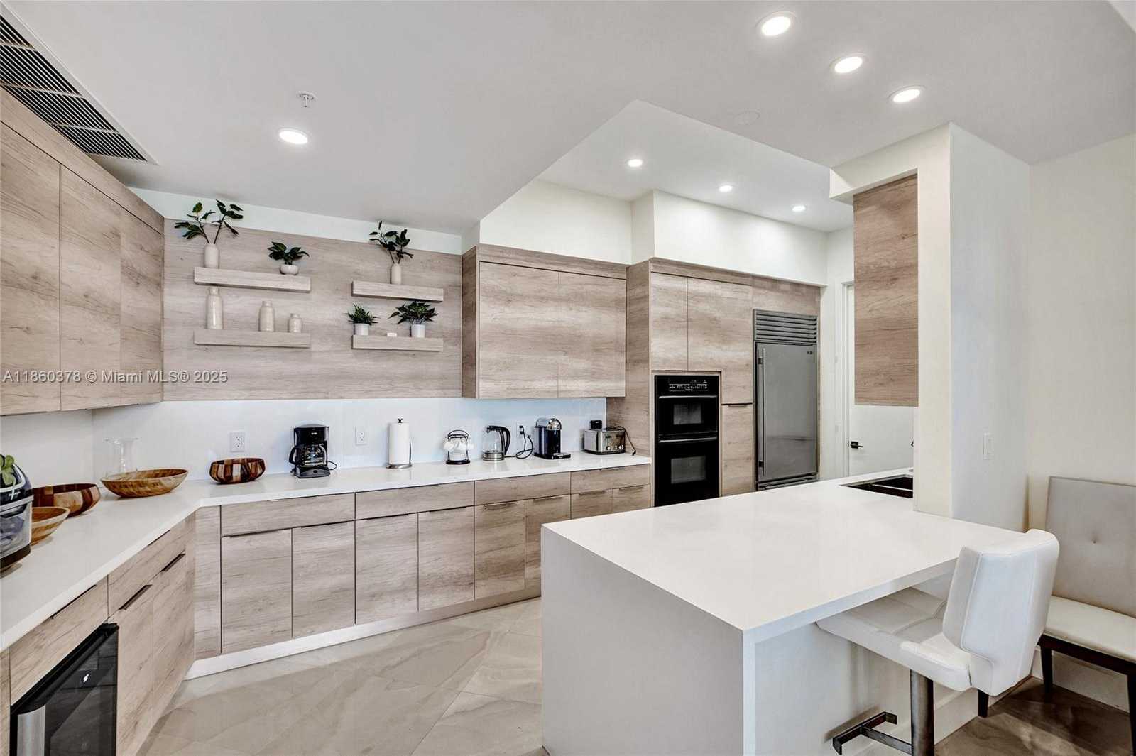 Small Image of 18101 COLLINS AVE #1602, Sunny Isles Beach Number 13