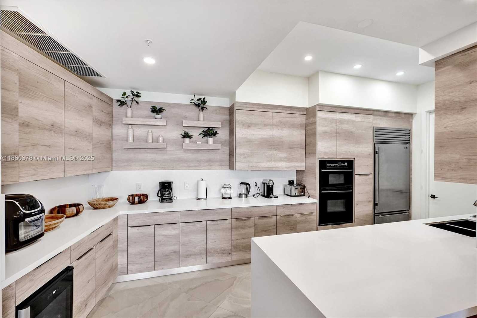 Small Image of 18101 COLLINS AVE #1602, Sunny Isles Beach Number 15