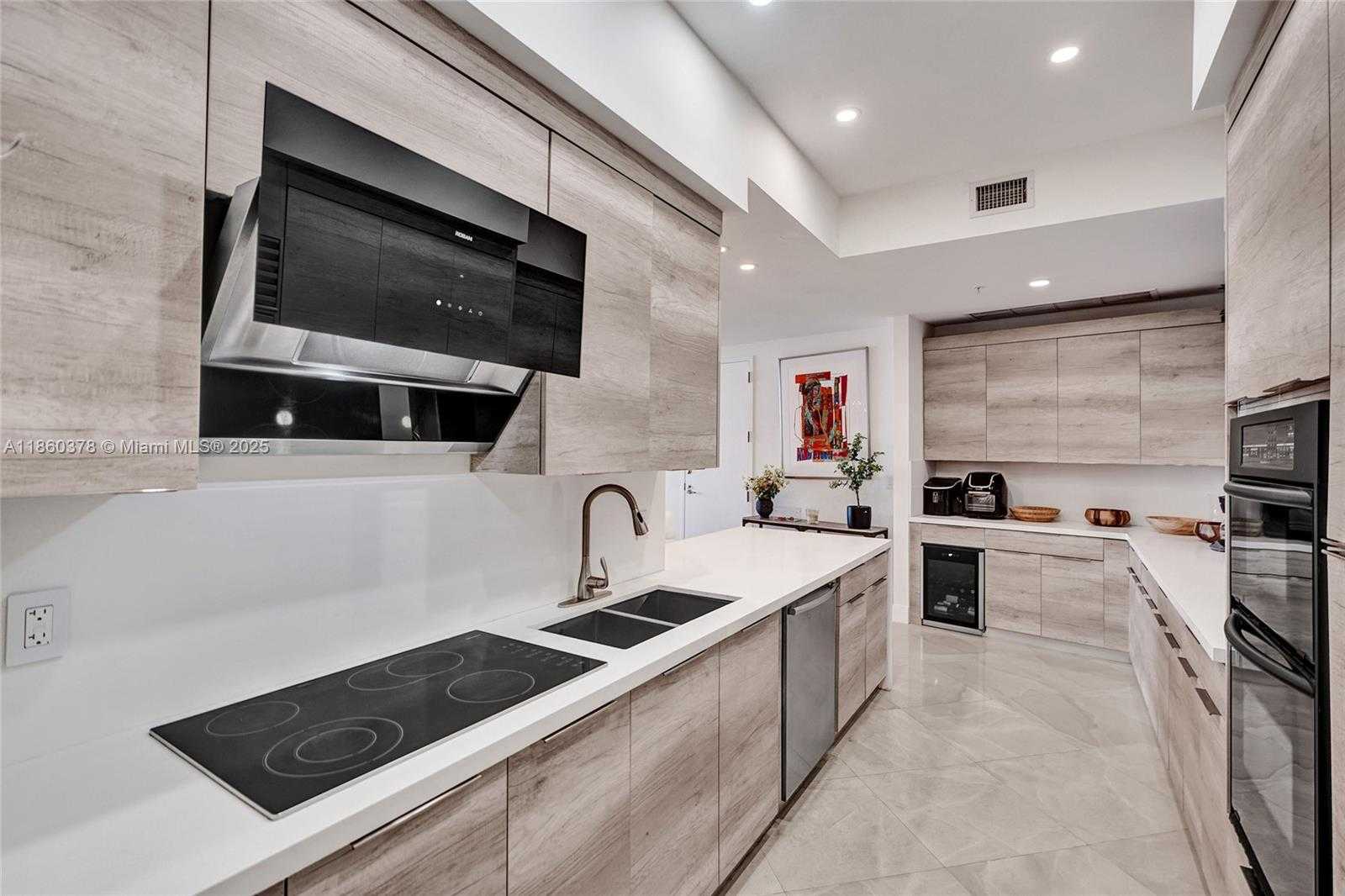 Small Image of 18101 COLLINS AVE #1602, Sunny Isles Beach Number 19
