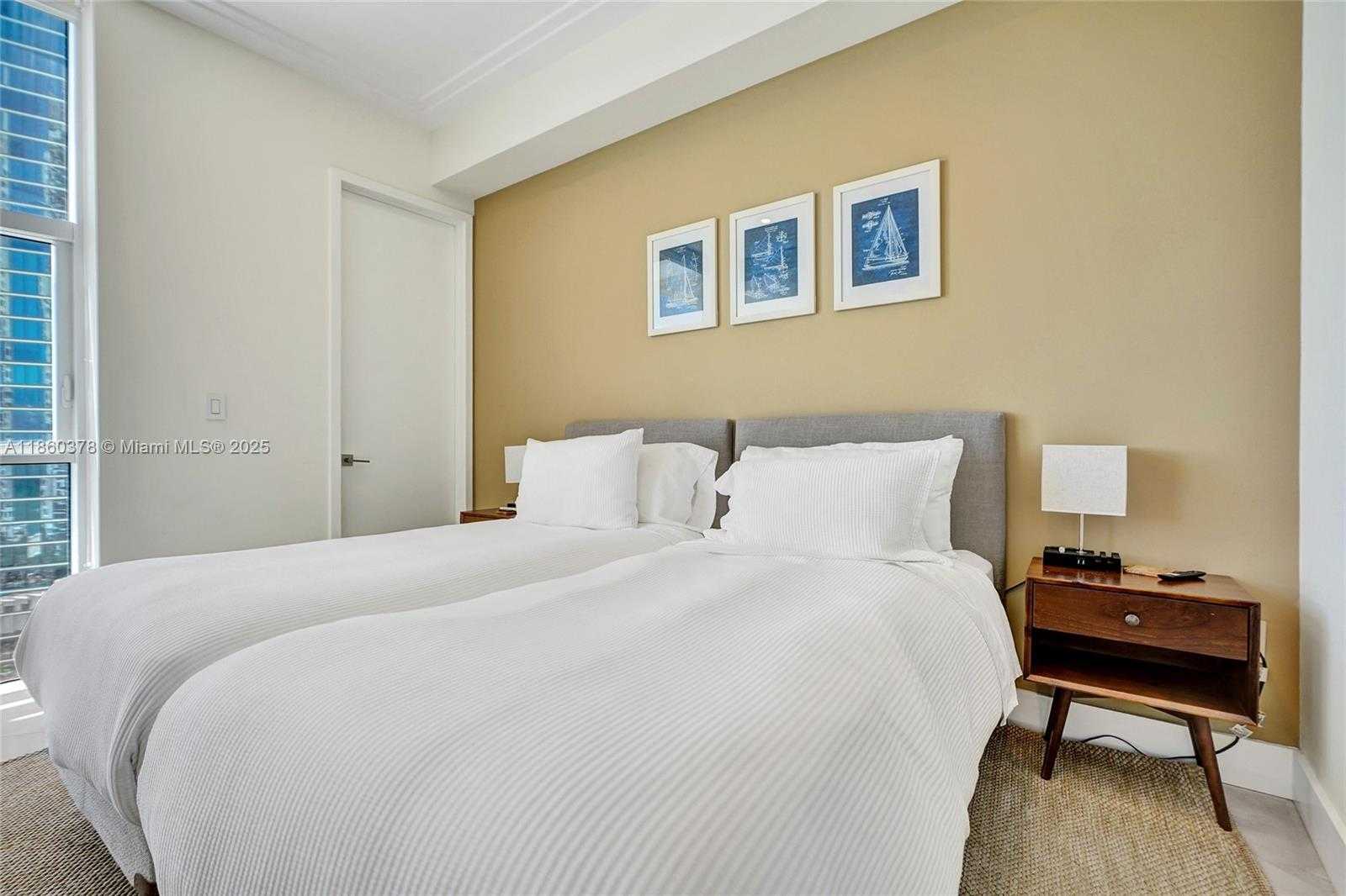 Small Image of 18101 COLLINS AVE #1602, Sunny Isles Beach Number 27