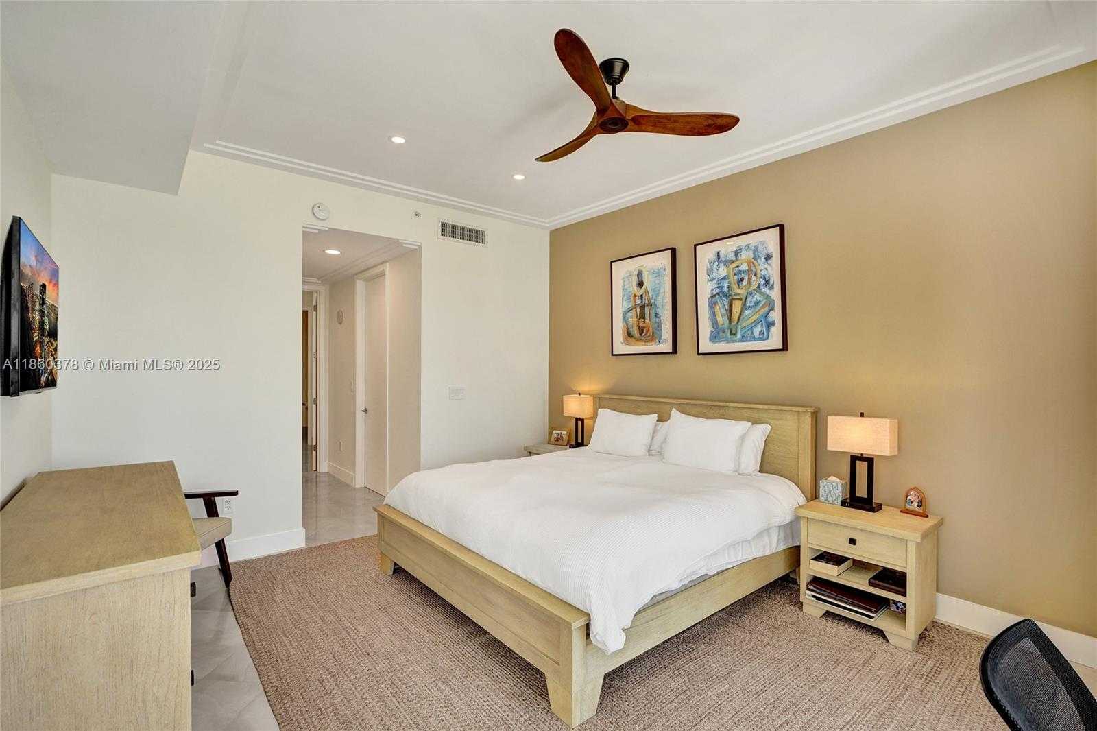 Small Image of 18101 COLLINS AVE #1602, Sunny Isles Beach Number 41