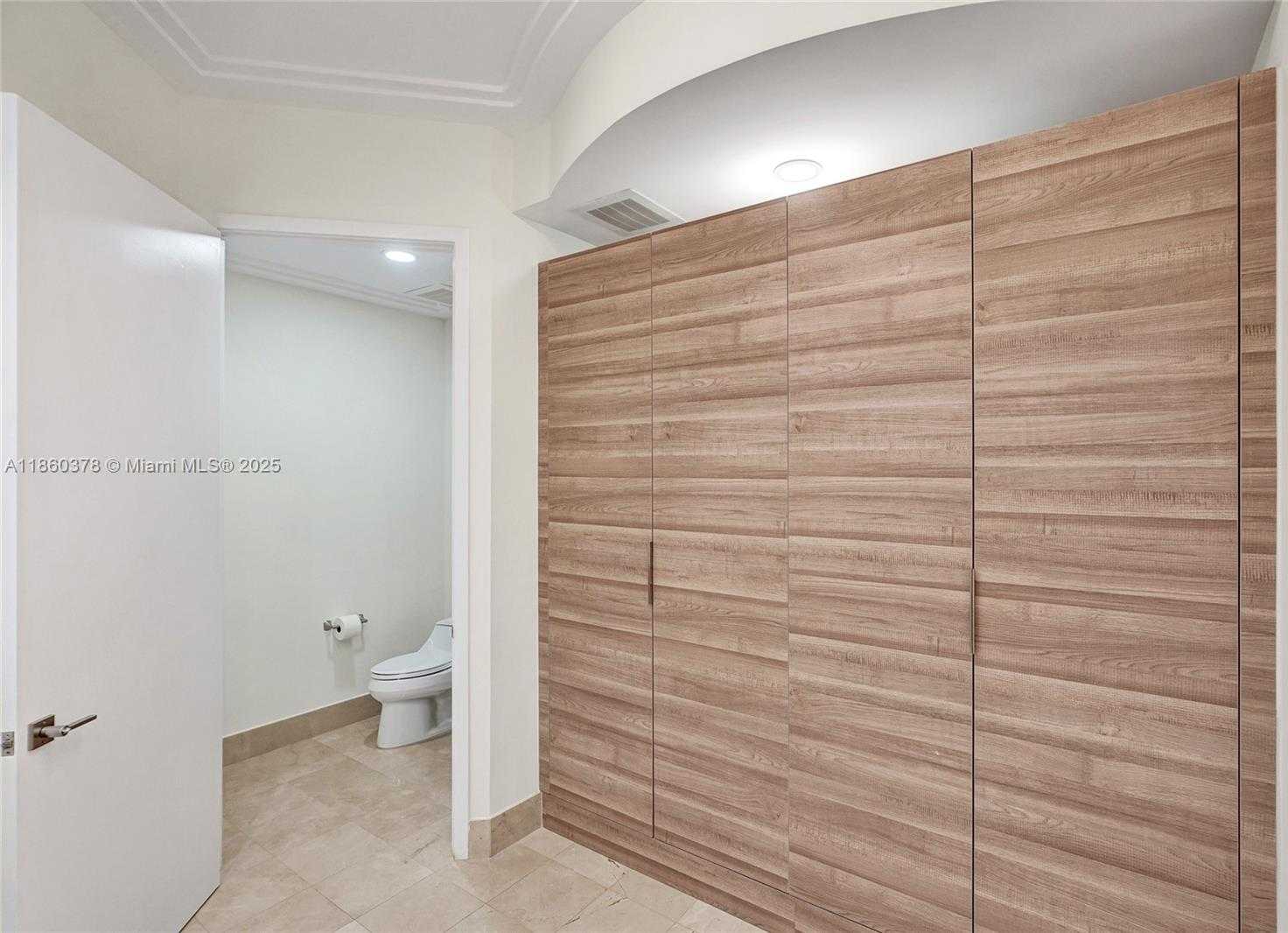 Small Image of 18101 COLLINS AVE #1602, Sunny Isles Beach Number 47
