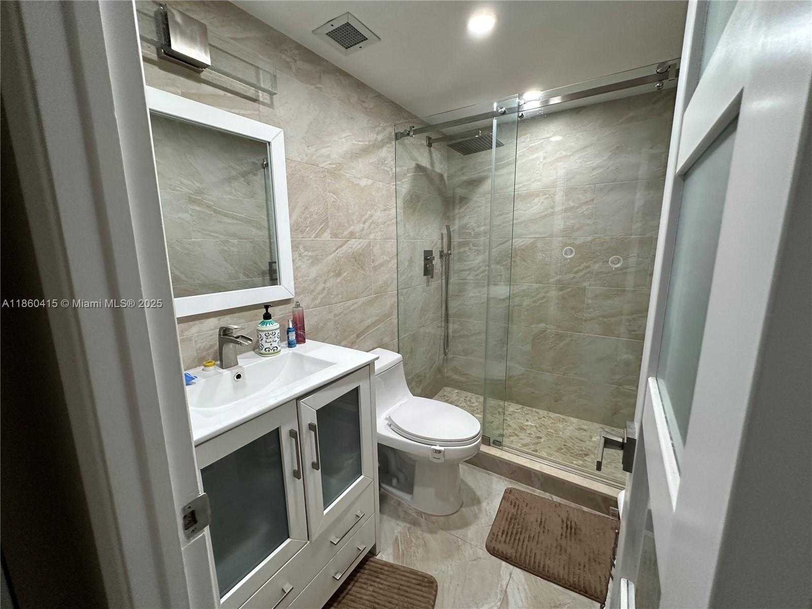 Small Image of 1950 SOUTH OCEAN DR #4B, Hallandale Beach Number 12