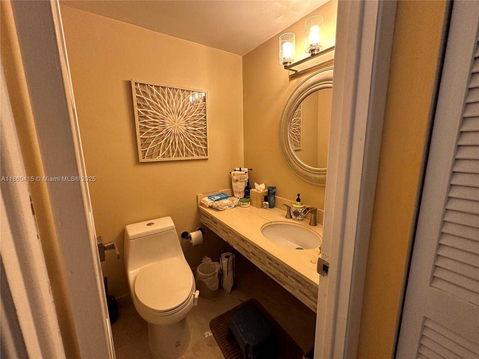 Small Image of 1950 SOUTH OCEAN DR #4B, Hallandale Beach Number 13