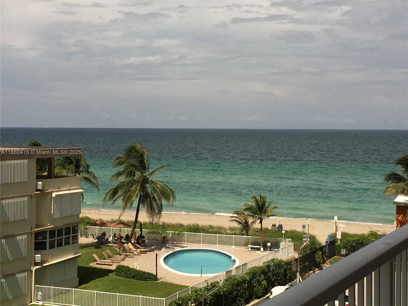 Small Image of 1950 SOUTH OCEAN DR #4B, Hallandale Beach Number 14