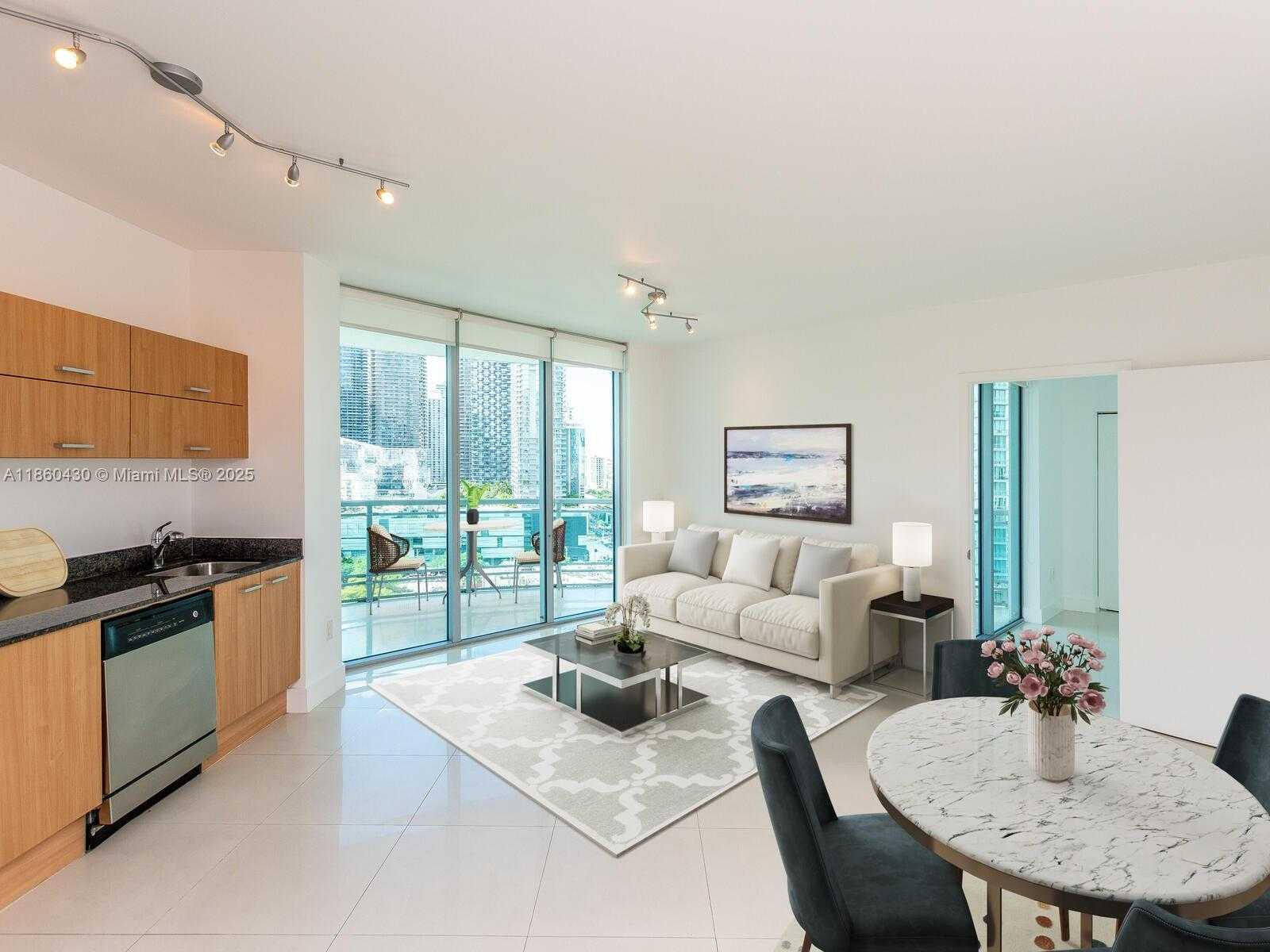 Small Image of 350 SOUTH MIAMI AVE #2214, Miami Number 3