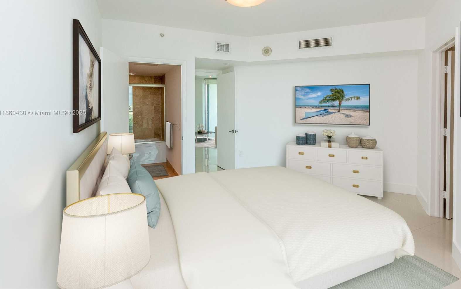 Small Image of 350 SOUTH MIAMI AVE #2214, Miami Number 4