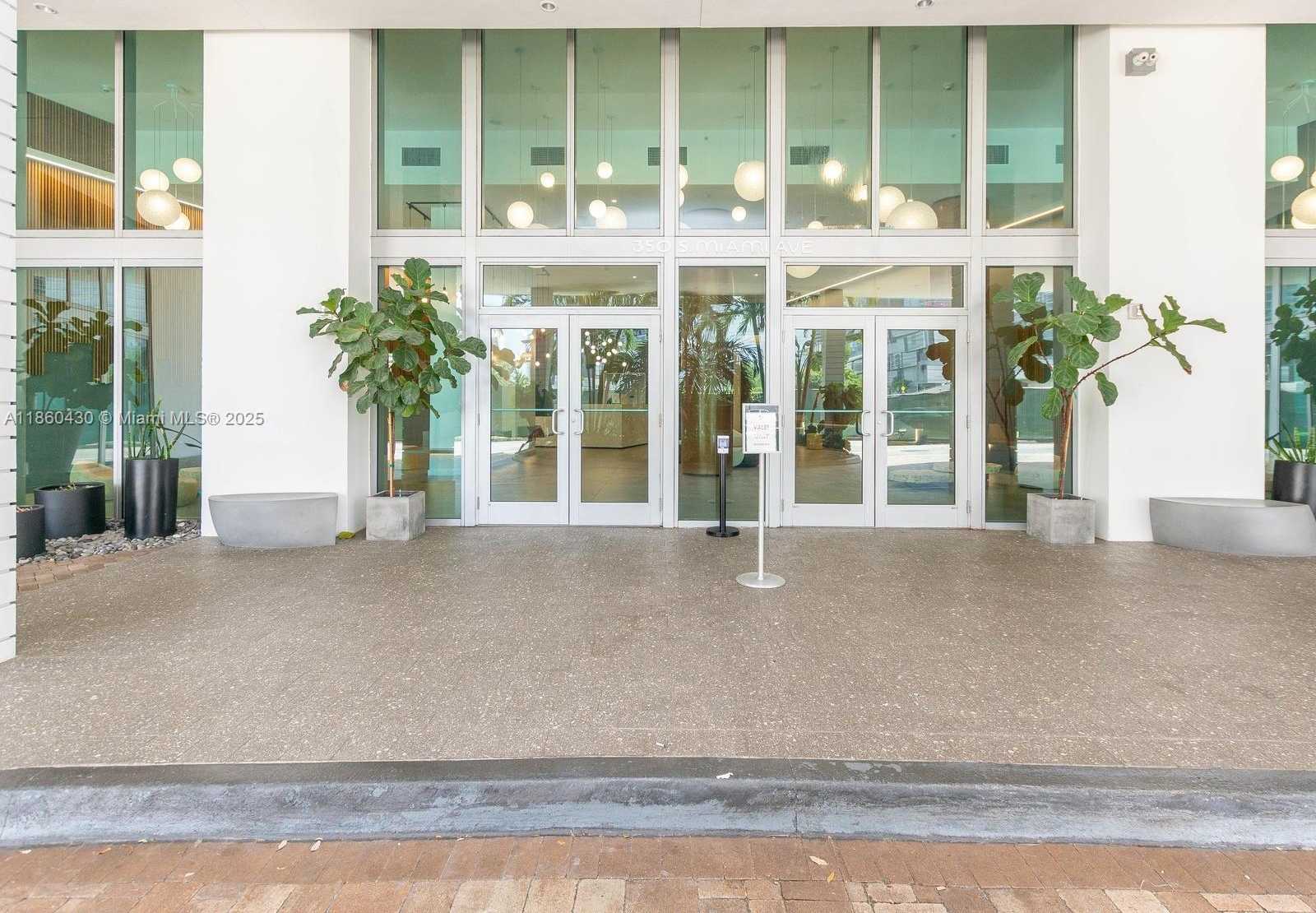 Small Image of 350 SOUTH MIAMI AVE #2214, Miami Number 43