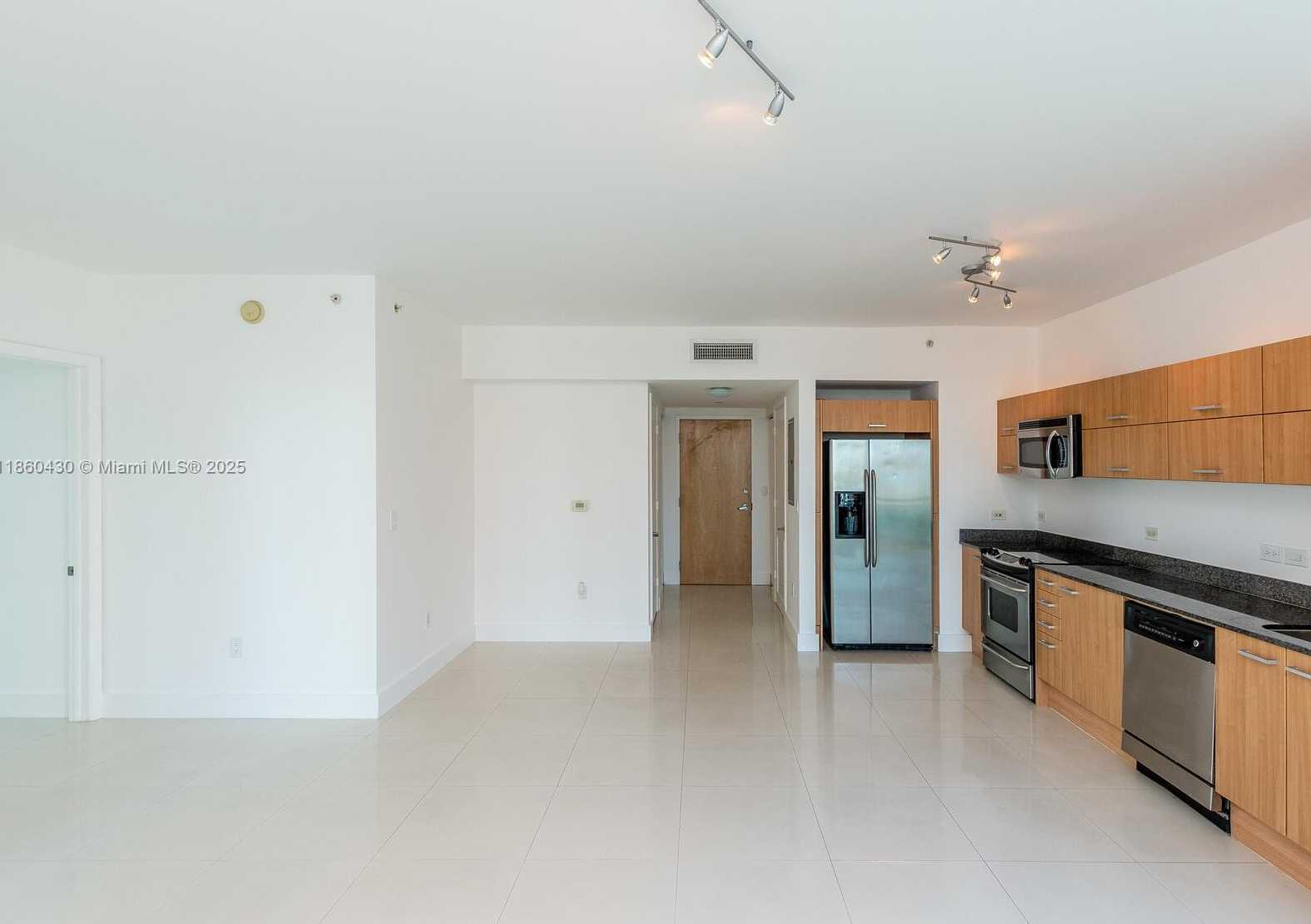 Small Image of 350 SOUTH MIAMI AVE #2214, Miami Number 58