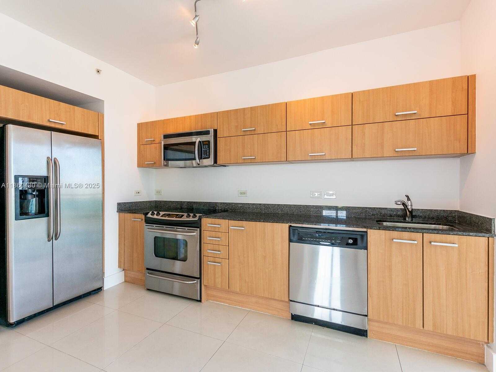 Small Image of 350 SOUTH MIAMI AVE #2214, Miami Number 61