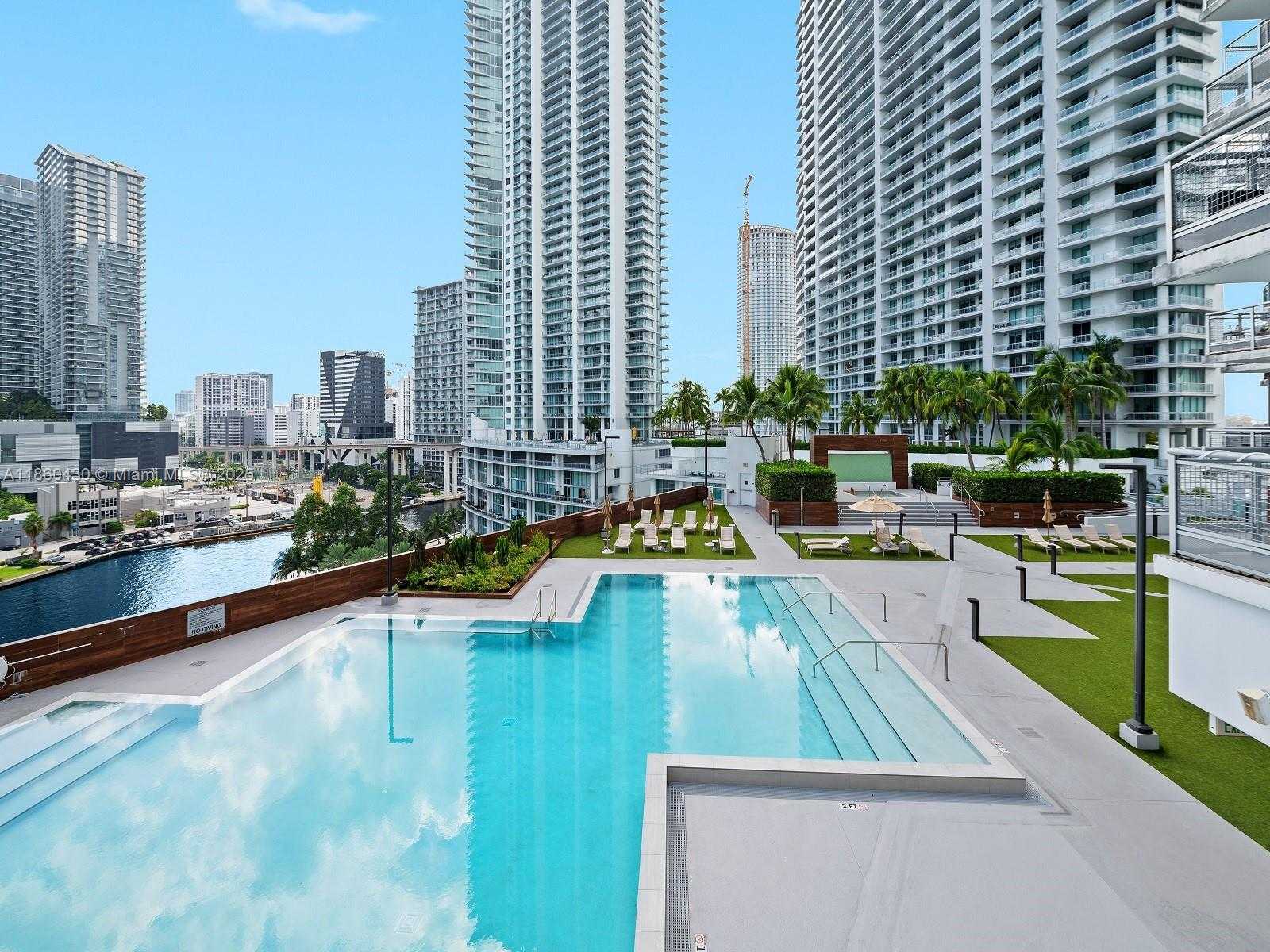 Small Image of 350 SOUTH MIAMI AVE #2214, Miami Number 88
