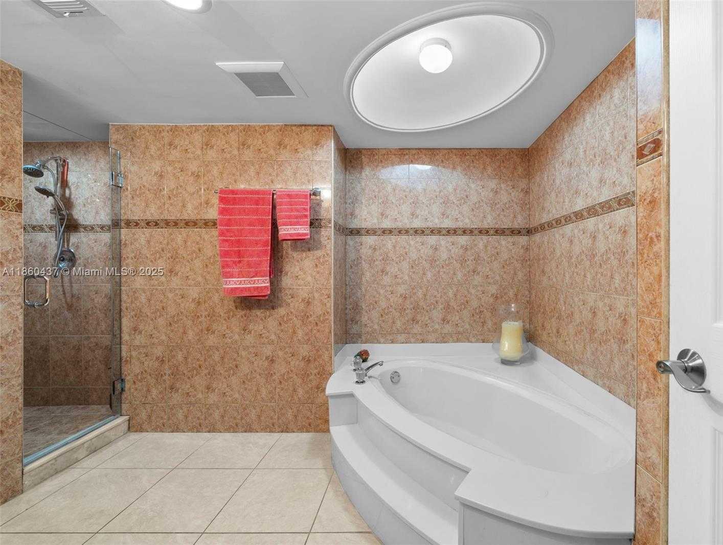 Small Image of 1865 SOUTH OCEAN DR #11D, Hallandale Beach Number 15