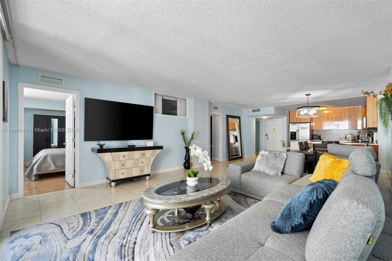 Small Image of 1865 SOUTH OCEAN DR #11D, Hallandale Beach Number 3