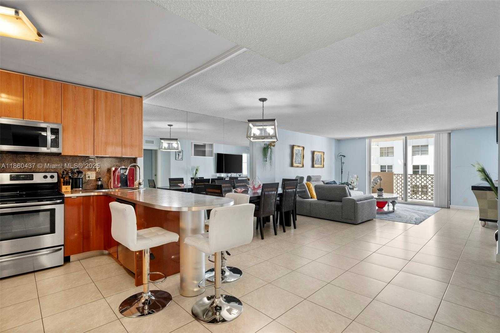 Small Image of 1865 SOUTH OCEAN DR #11D, Hallandale Beach Number 9