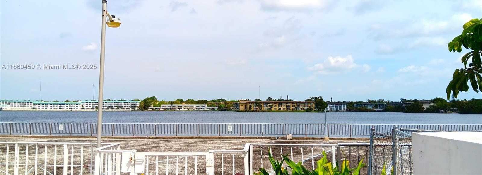 Small Image of 1351 NORTH EAST MIAMI GARDENS DR #1222E, Miami Number 25