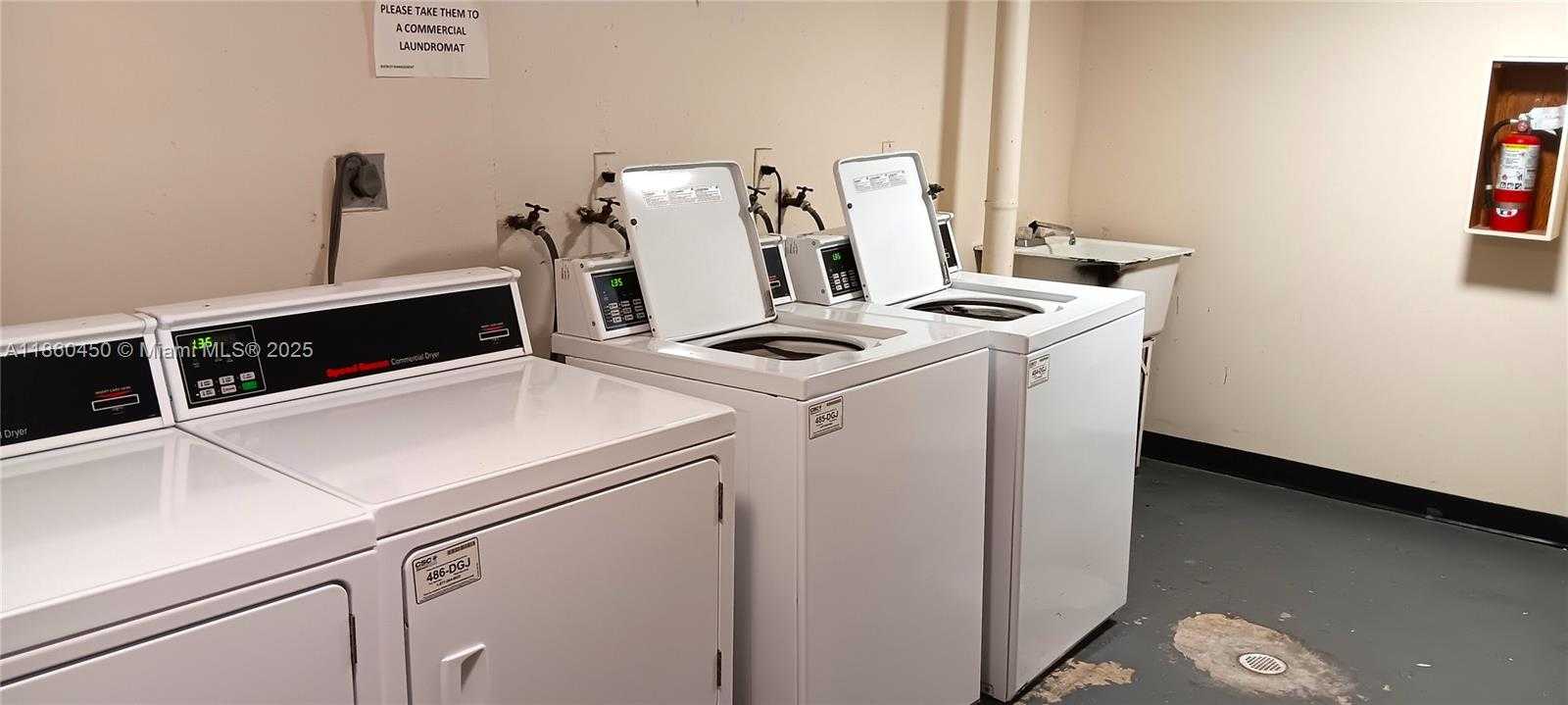 Small Image of 1351 NORTH EAST MIAMI GARDENS DR #1222E, Miami Number 28