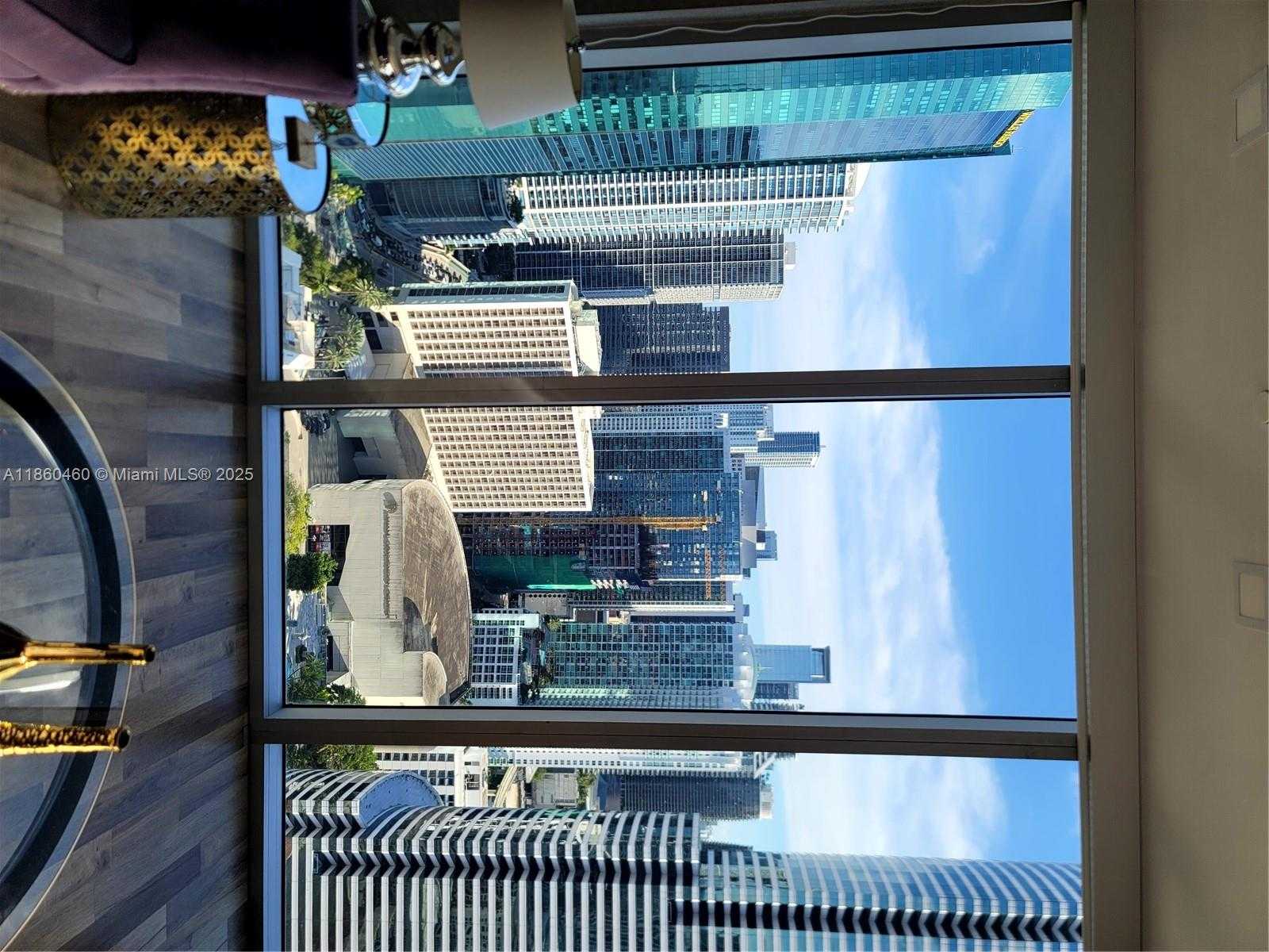 Small Image of 151 SOUTH EAST 1ST ST #PH11, Miami Number 15