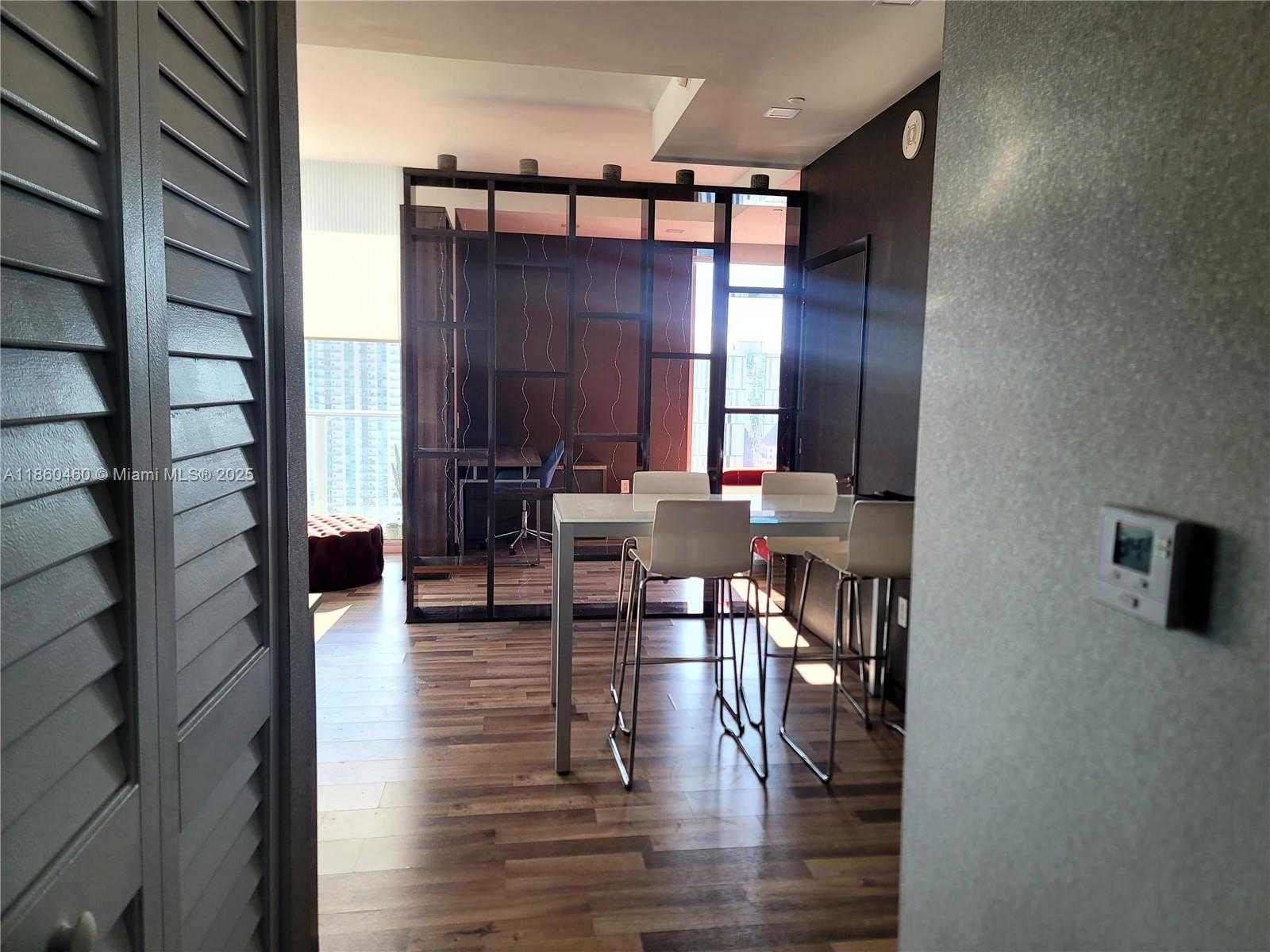 Small Image of 151 SOUTH EAST 1ST ST #PH11, Miami Number 4
