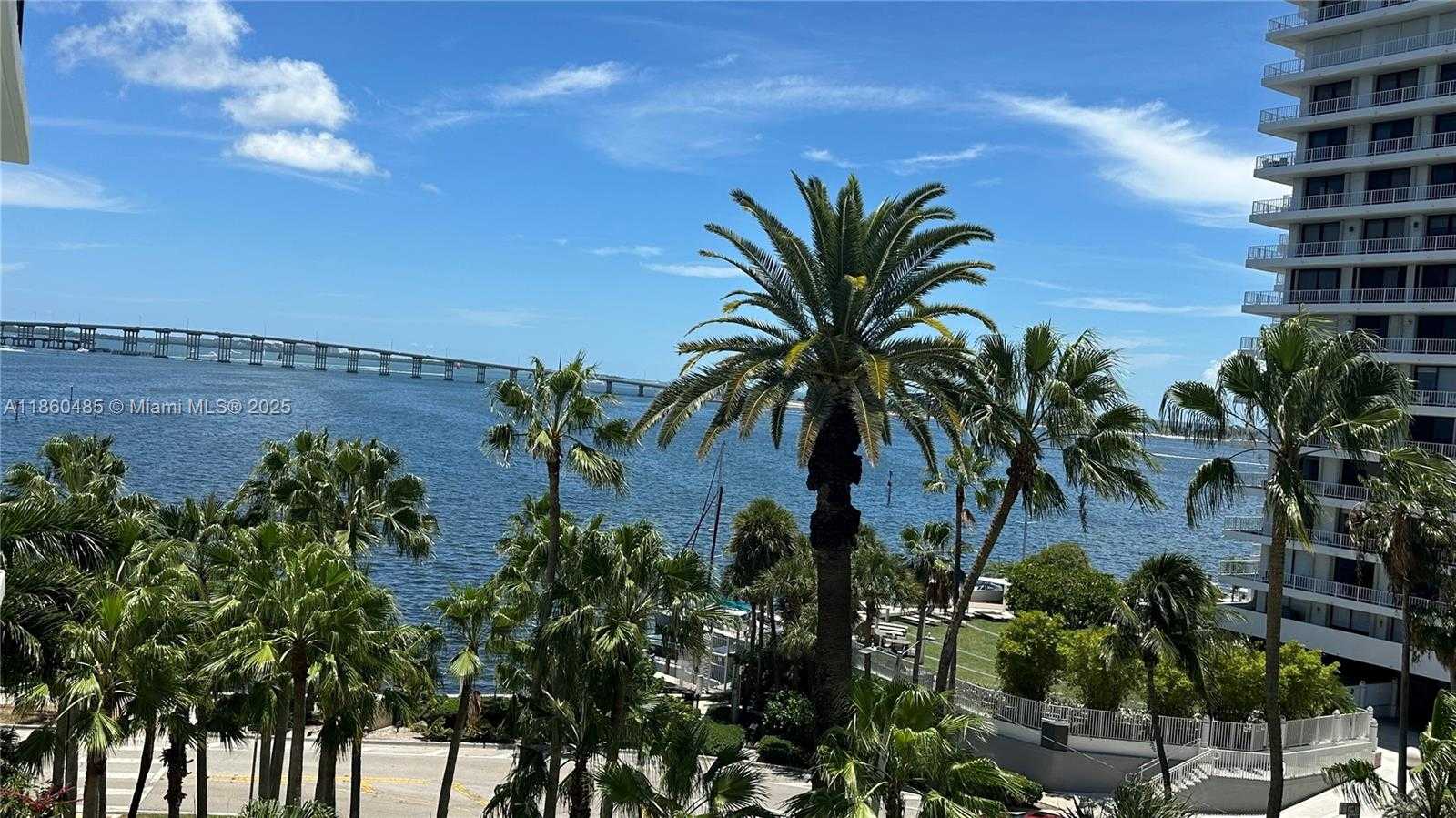 Small Image of 1450 BRICKELL BAY DR #605, Miami Number 18