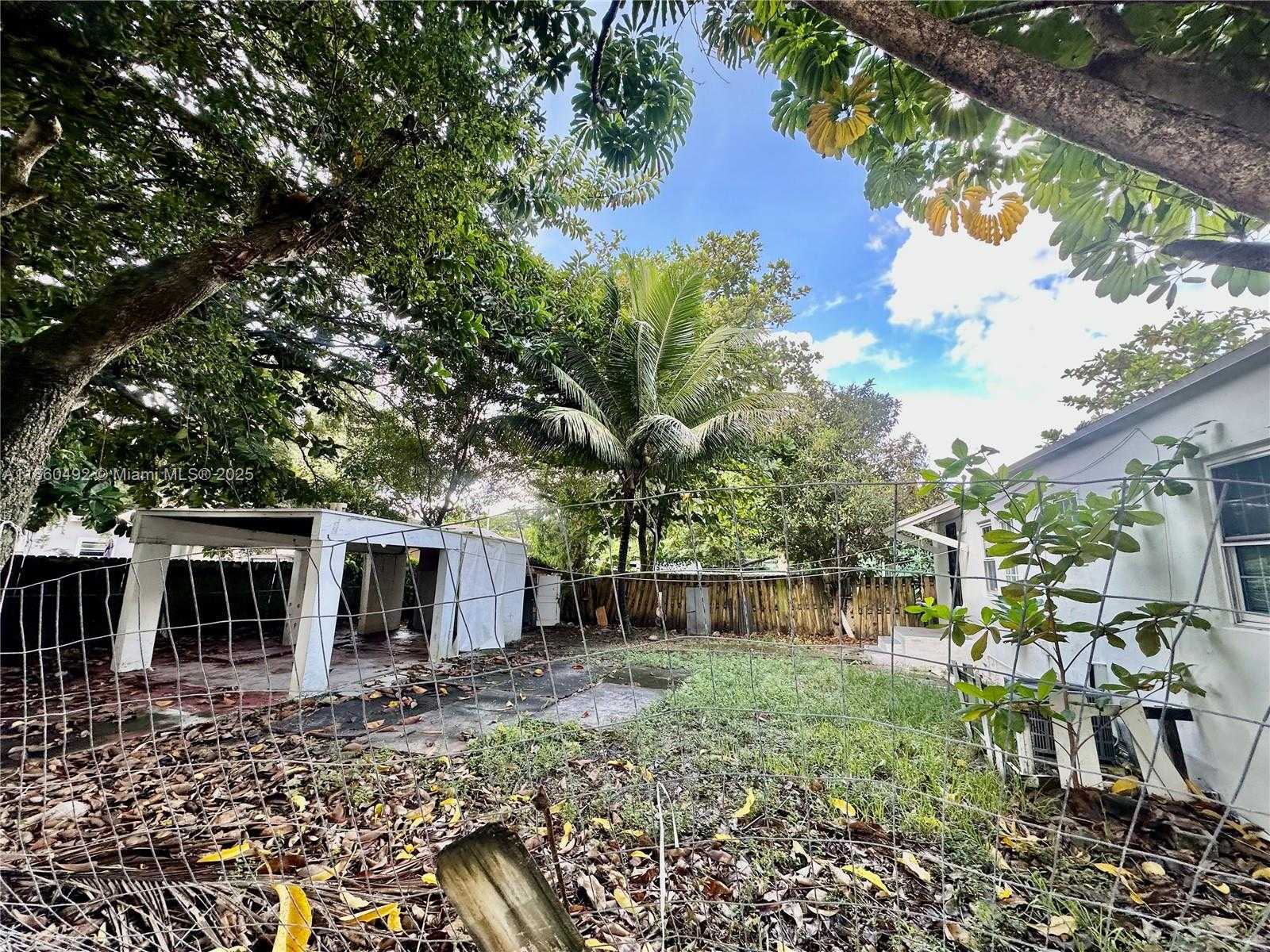 Small Image of 1250 NORTH WEST 43RD ST #1250, Miami Number 14