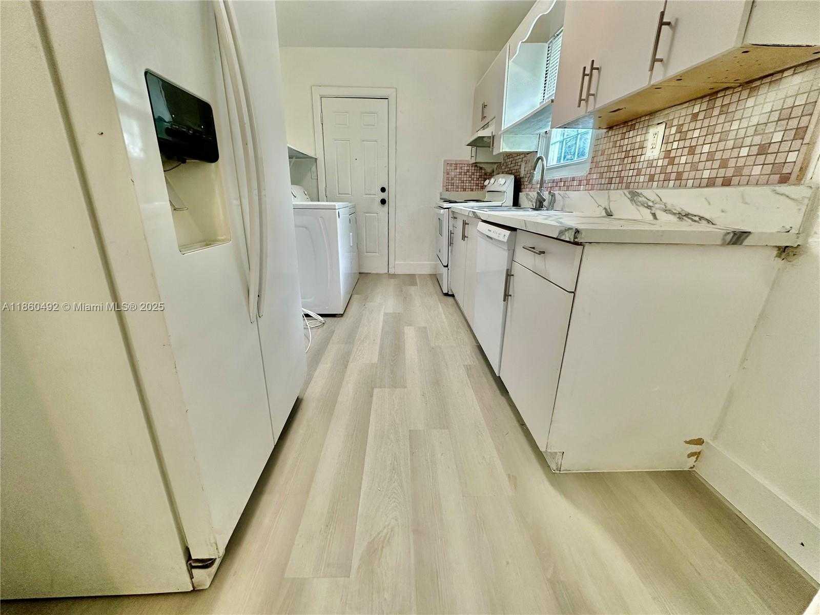 Small Image of 1250 NORTH WEST 43RD ST #1250, Miami Number 6