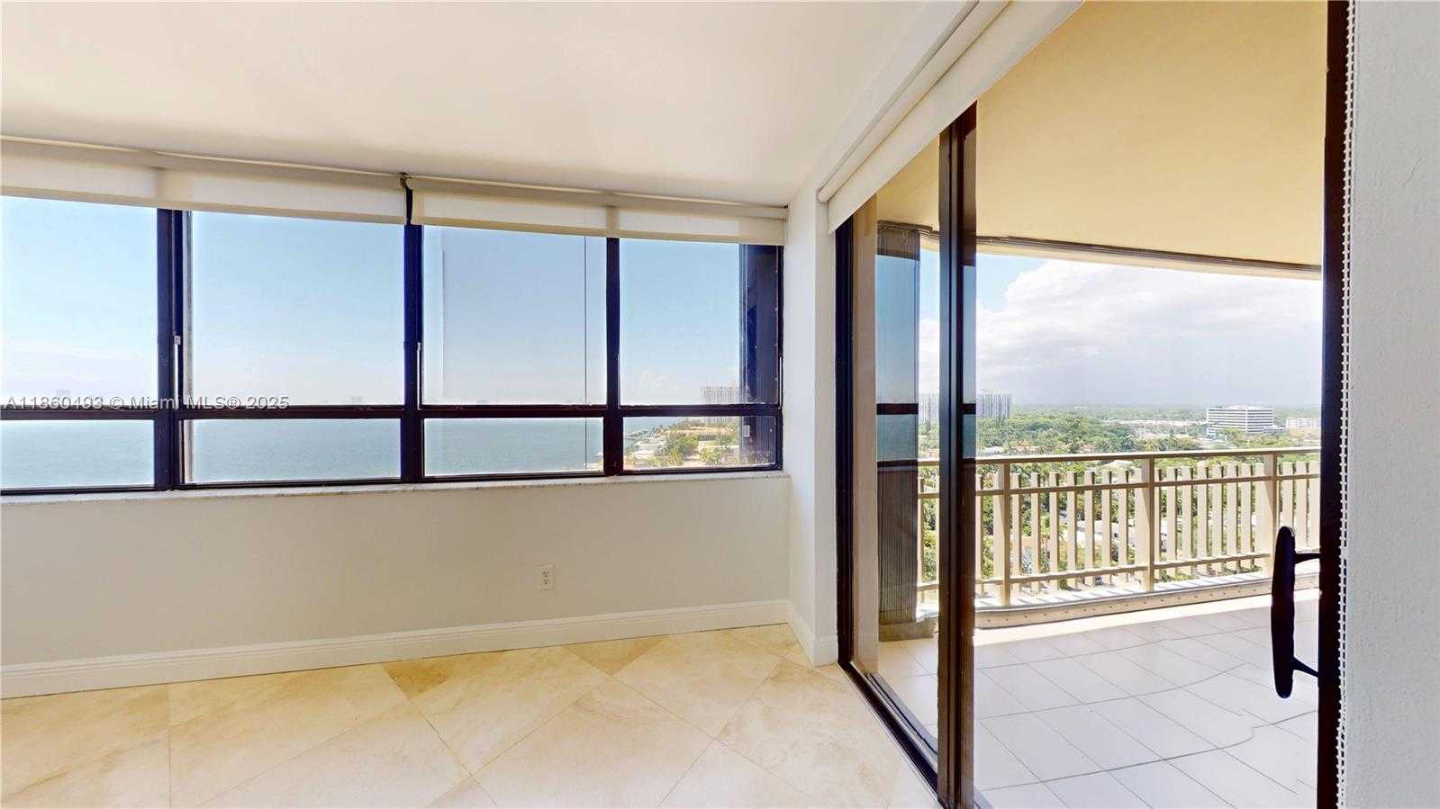 Small Image of 11113 BISCAYNE BLVD #1553, Miami Number 13