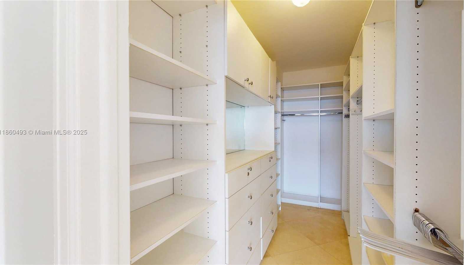 Small Image of 11113 BISCAYNE BLVD #1553, Miami Number 14