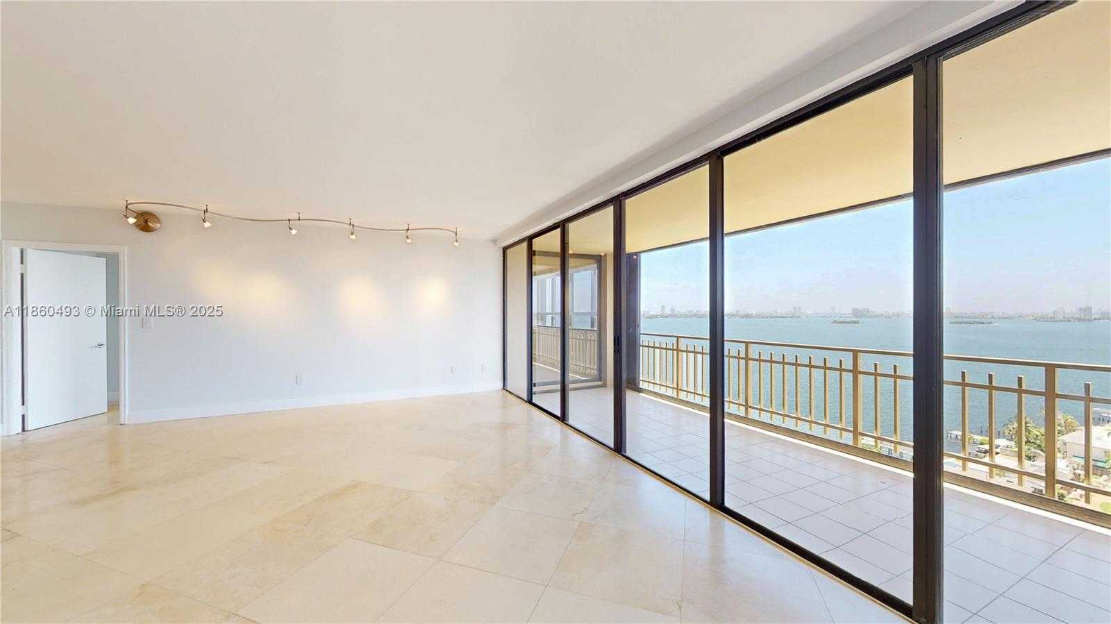 Small Image of 11113 BISCAYNE BLVD #1553, Miami Number 4