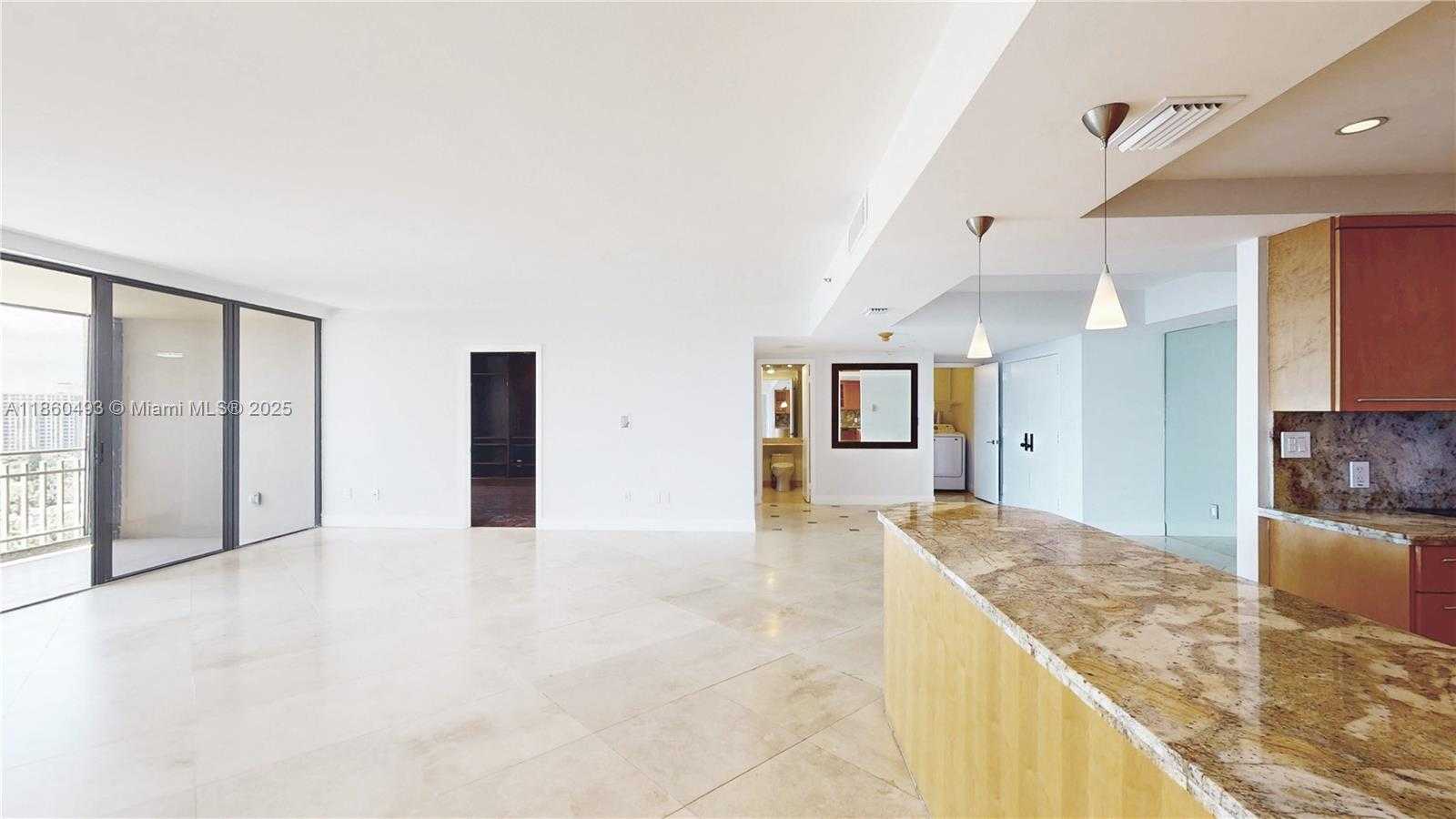 Small Image of 11113 BISCAYNE BLVD #1553, Miami Number 6