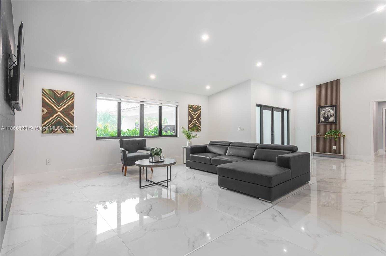 Small Image of 3850 SOUTH WEST 130TH AVE, Miami Number 10