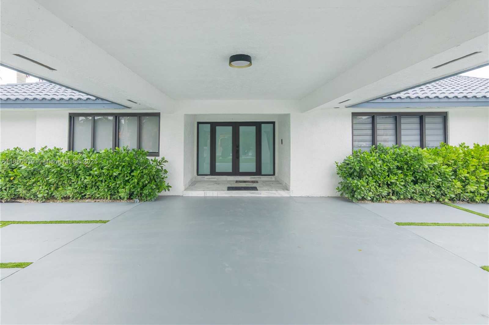 Small Image of 3850 SOUTH WEST 130TH AVE, Miami Number 3