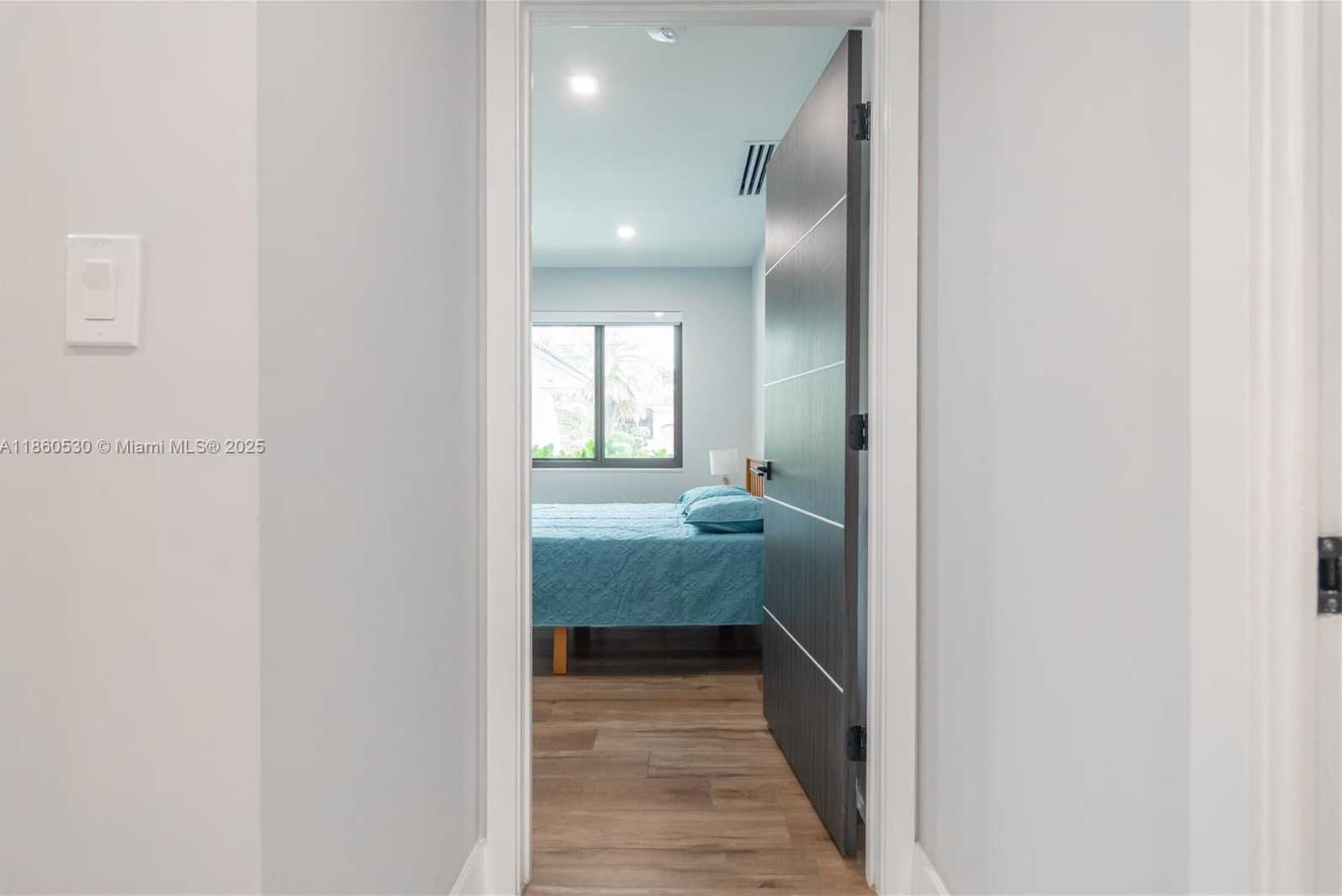 Small Image of 3850 SOUTH WEST 130TH AVE, Miami Number 34