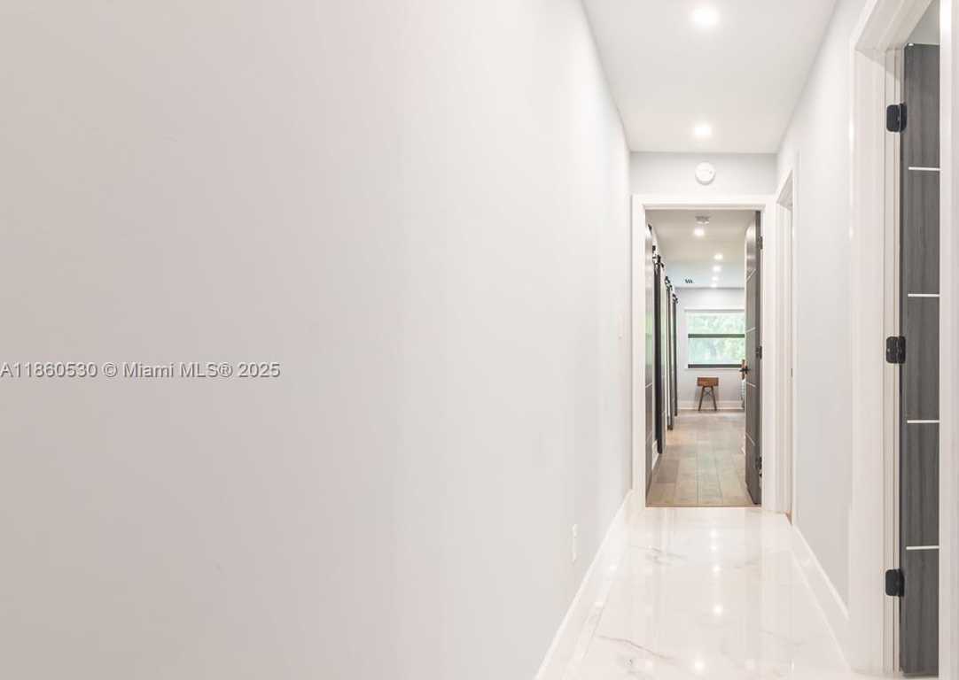 Small Image of 3850 SOUTH WEST 130TH AVE, Miami Number 51