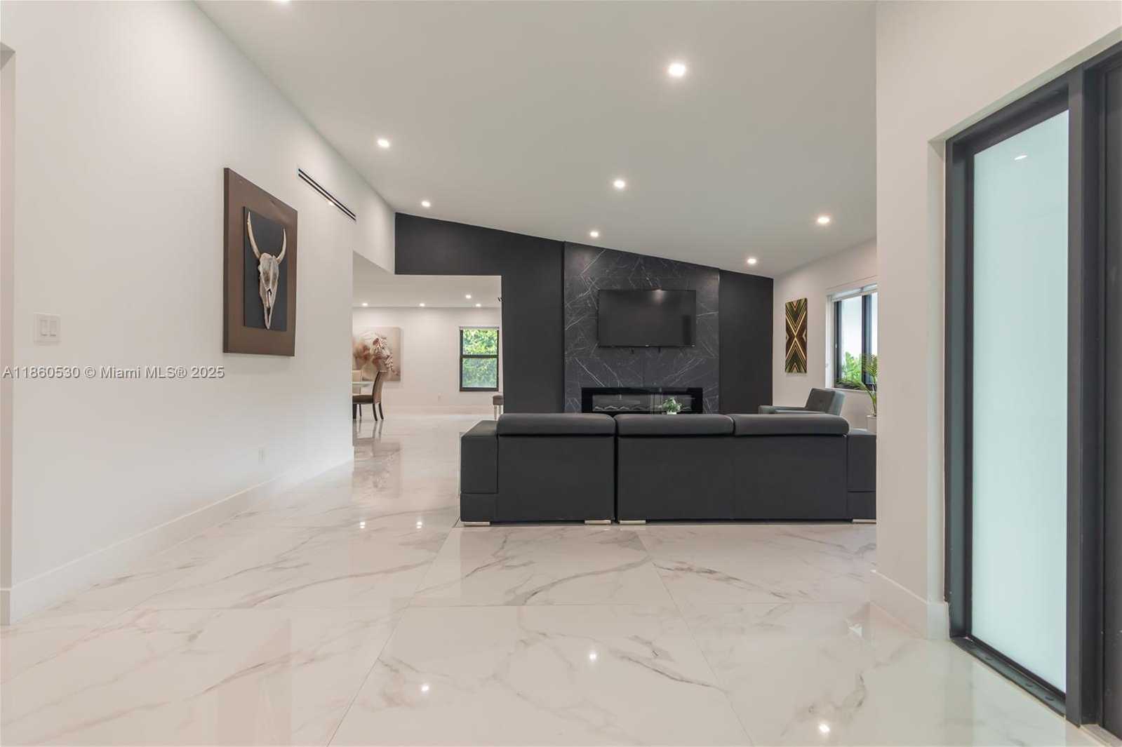 Small Image of 3850 SOUTH WEST 130TH AVE, Miami Number 6