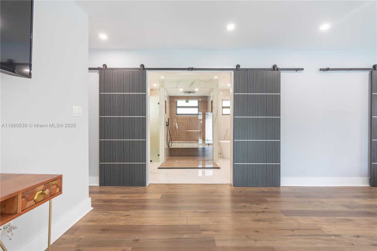 Small Image of 3850 SOUTH WEST 130TH AVE, Miami Number 63
