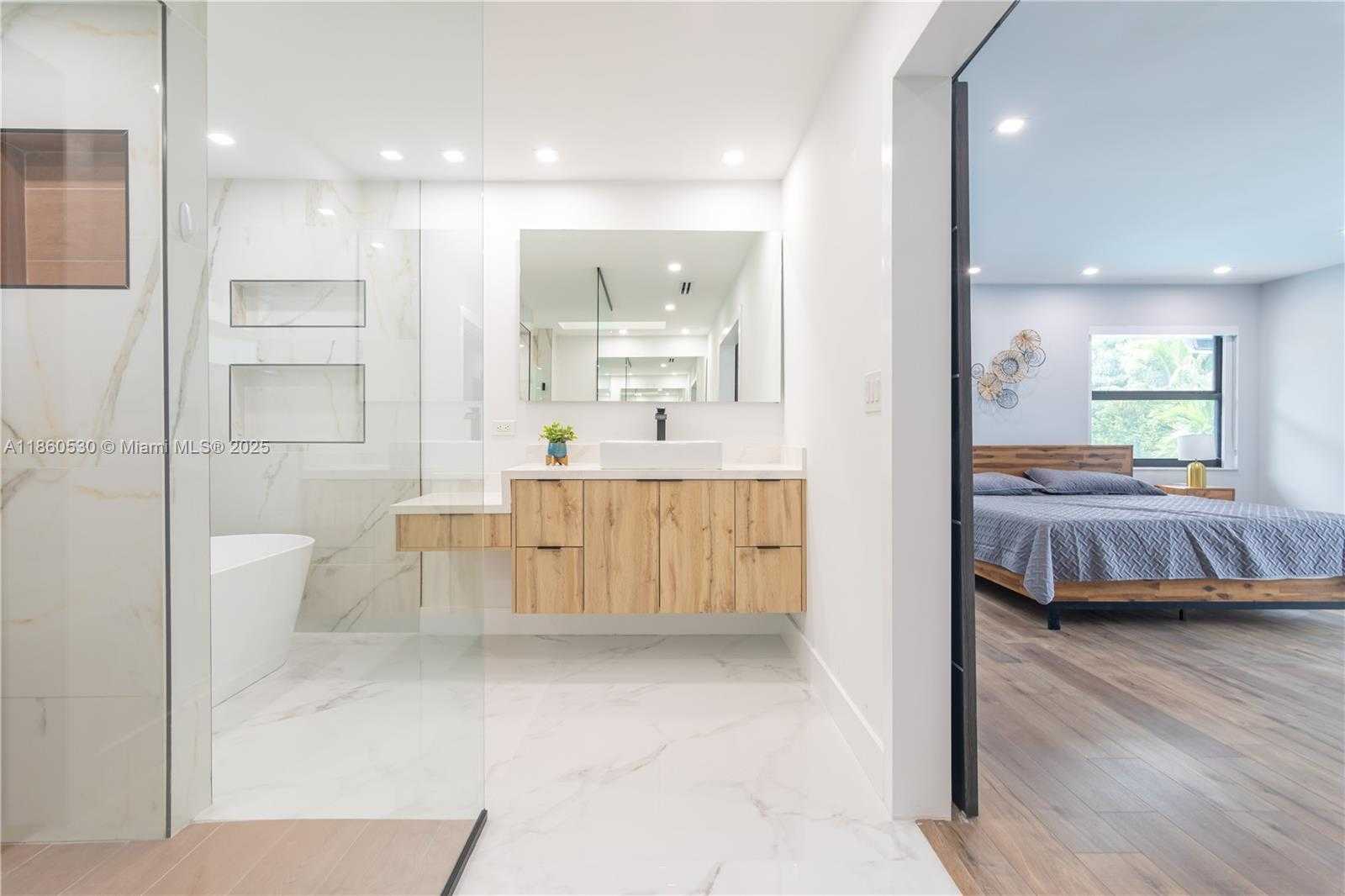 Small Image of 3850 SOUTH WEST 130TH AVE, Miami Number 69